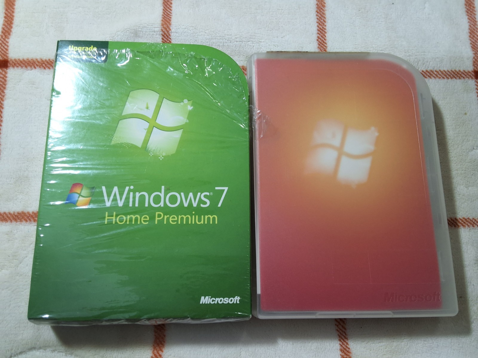 Microsoft Windows 7 Home Premium Upgrade 32 Bit and 64 Bit DVDs MS WIN
