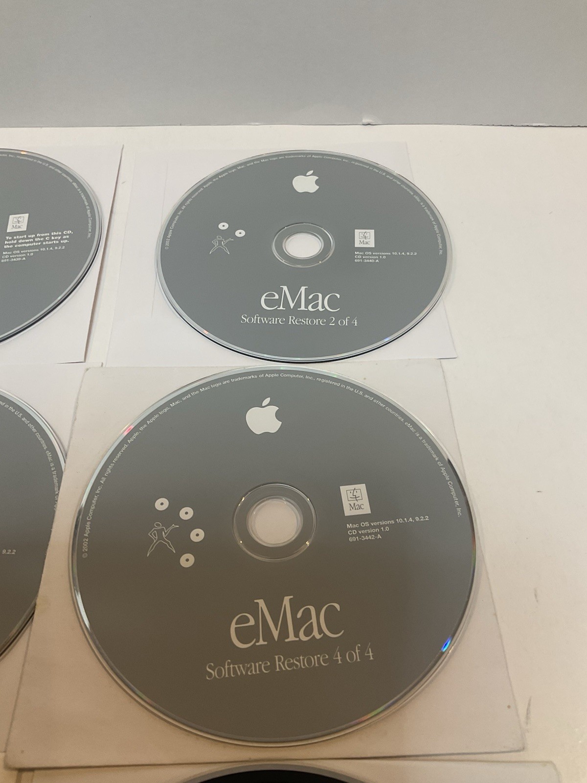 Macintosh eMac Mac OS X 10.1.4 Software Install & Restore CD’s OEM