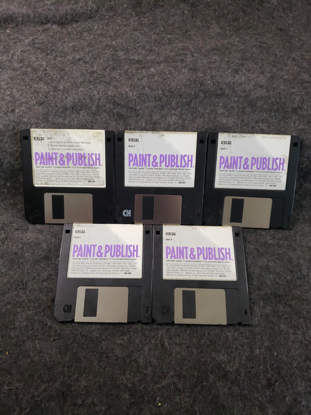 Paint & Publish for Macintosh Software 3-1/2″ disks vintage Mac software (C19B2)
