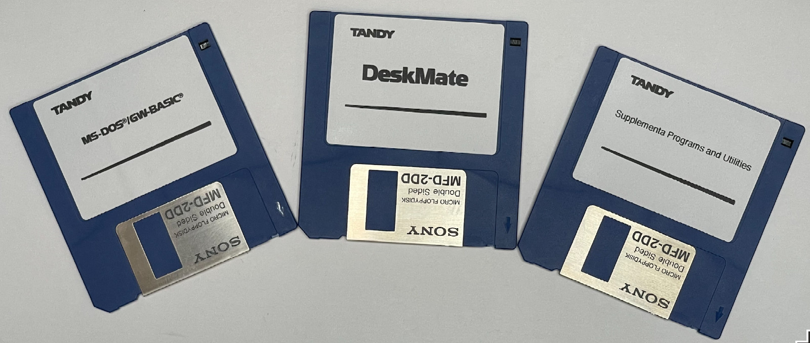 Tandy 1000 HX Boot system and Deskmate Disks / 3.5 Floppies Free Ship ! !