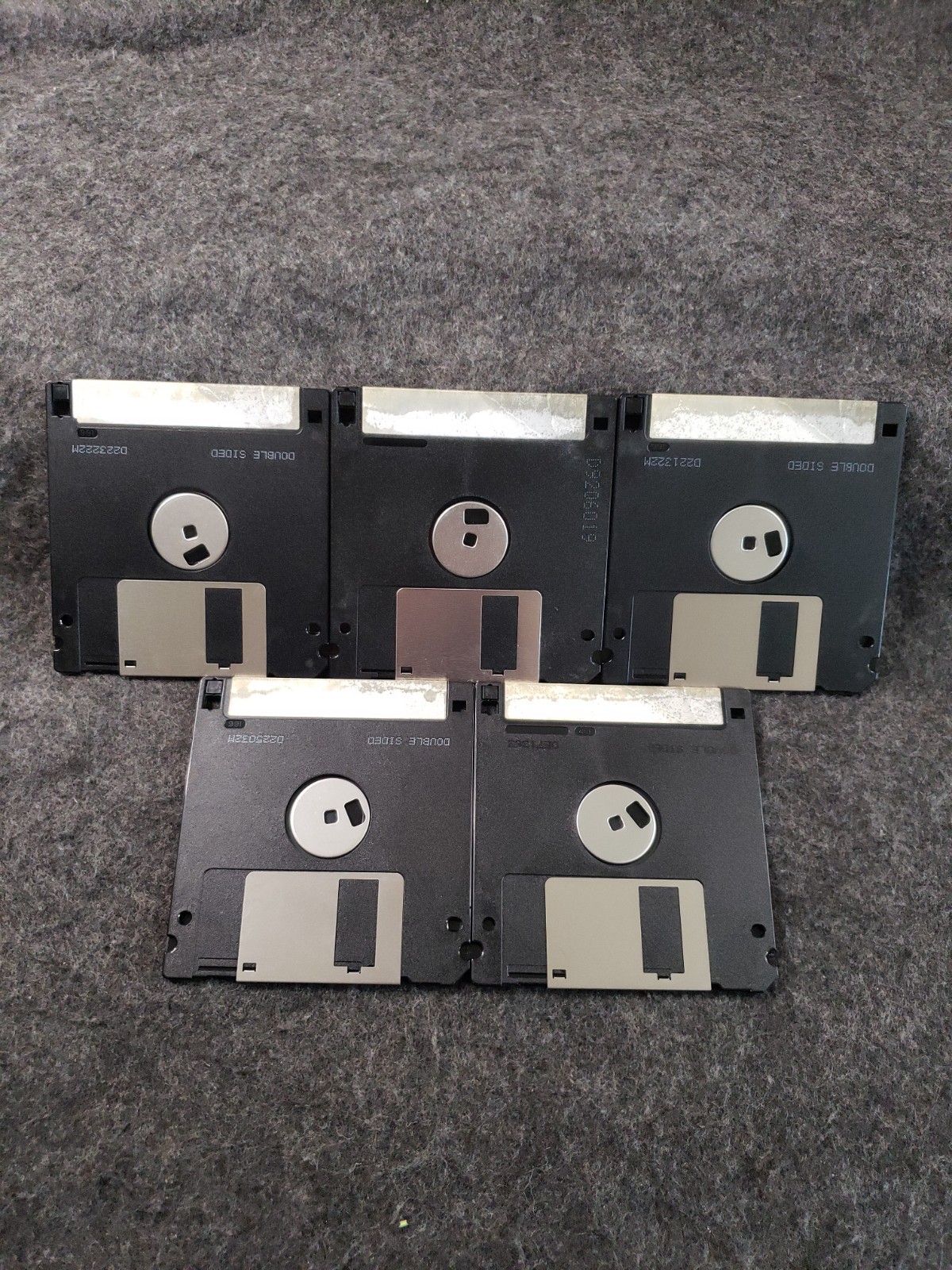 Paint & Publish for Macintosh Software 3-1/2″ disks vintage Mac software (C19B2)