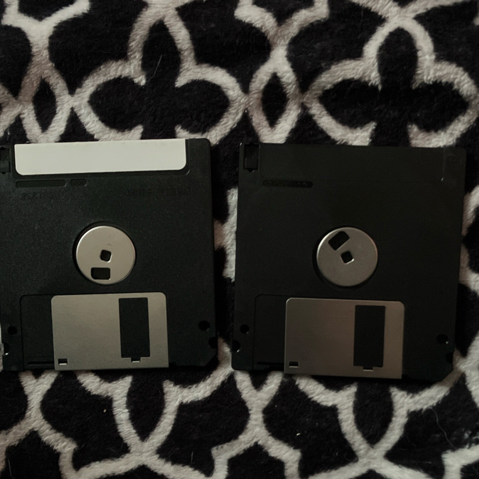 Vintage Dell SofNet FAXit & Dell Lifeline Software 3.5″ Floppy Discs