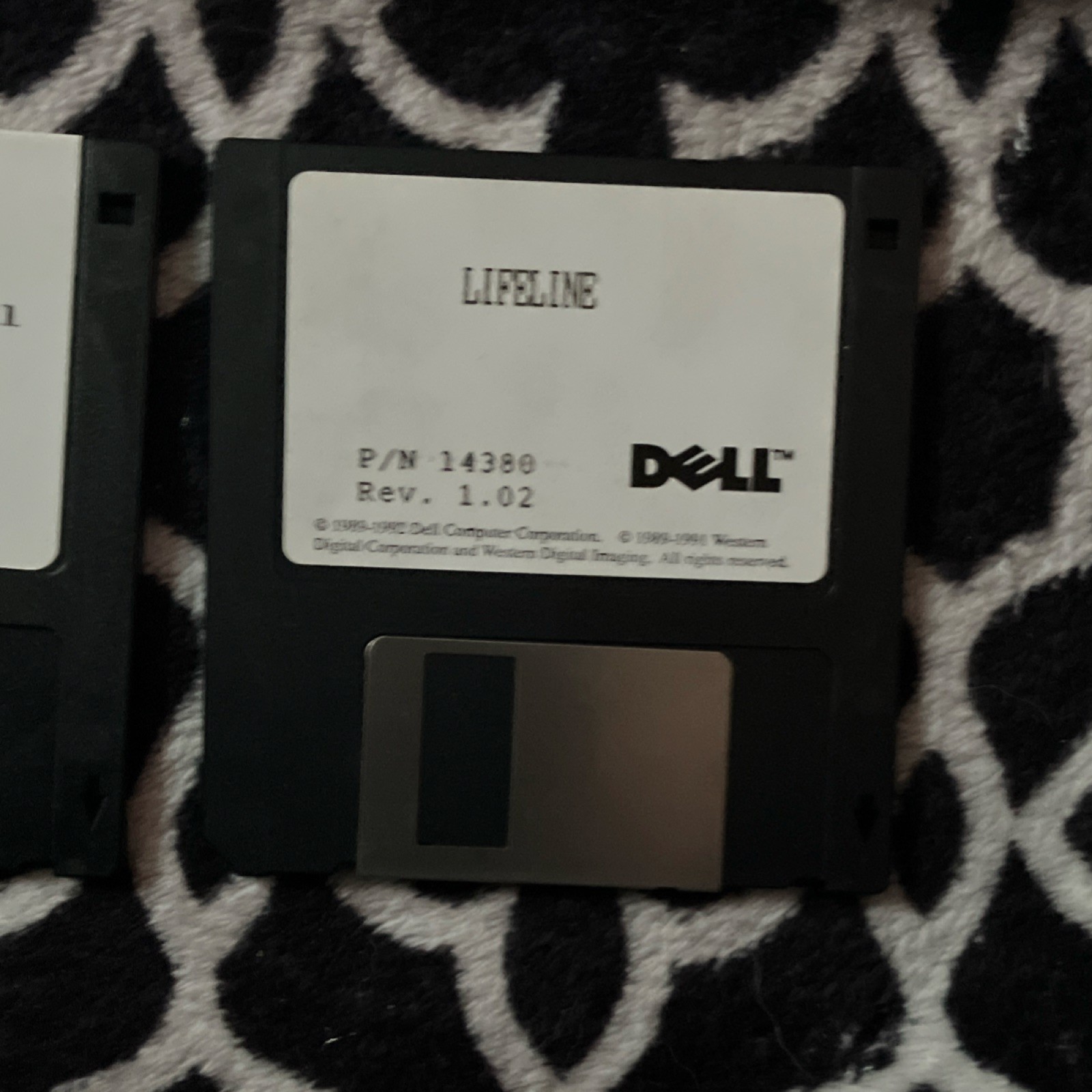 Vintage Dell SofNet FAXit & Dell Lifeline Software 3.5″ Floppy Discs