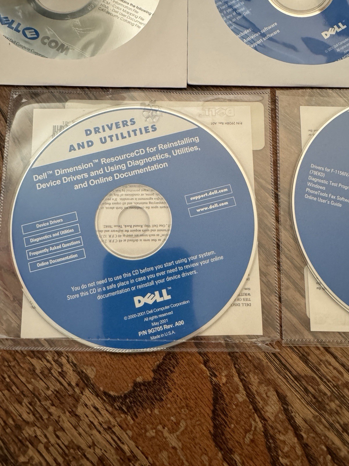 Dell Dimensions Resource CD Applications Drivers and Utilities Display Lot