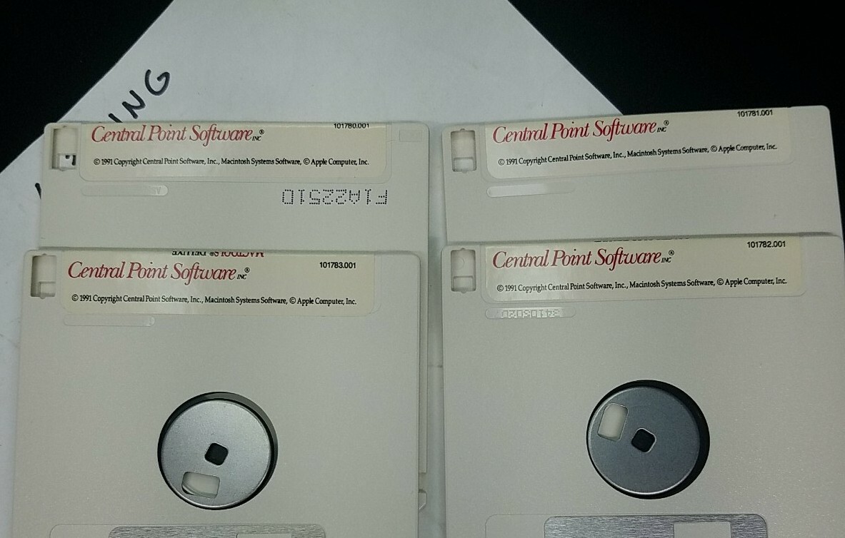 Central Point Mac Tools Deluxe V.1.2 System 7 compatible Data Recovery etc