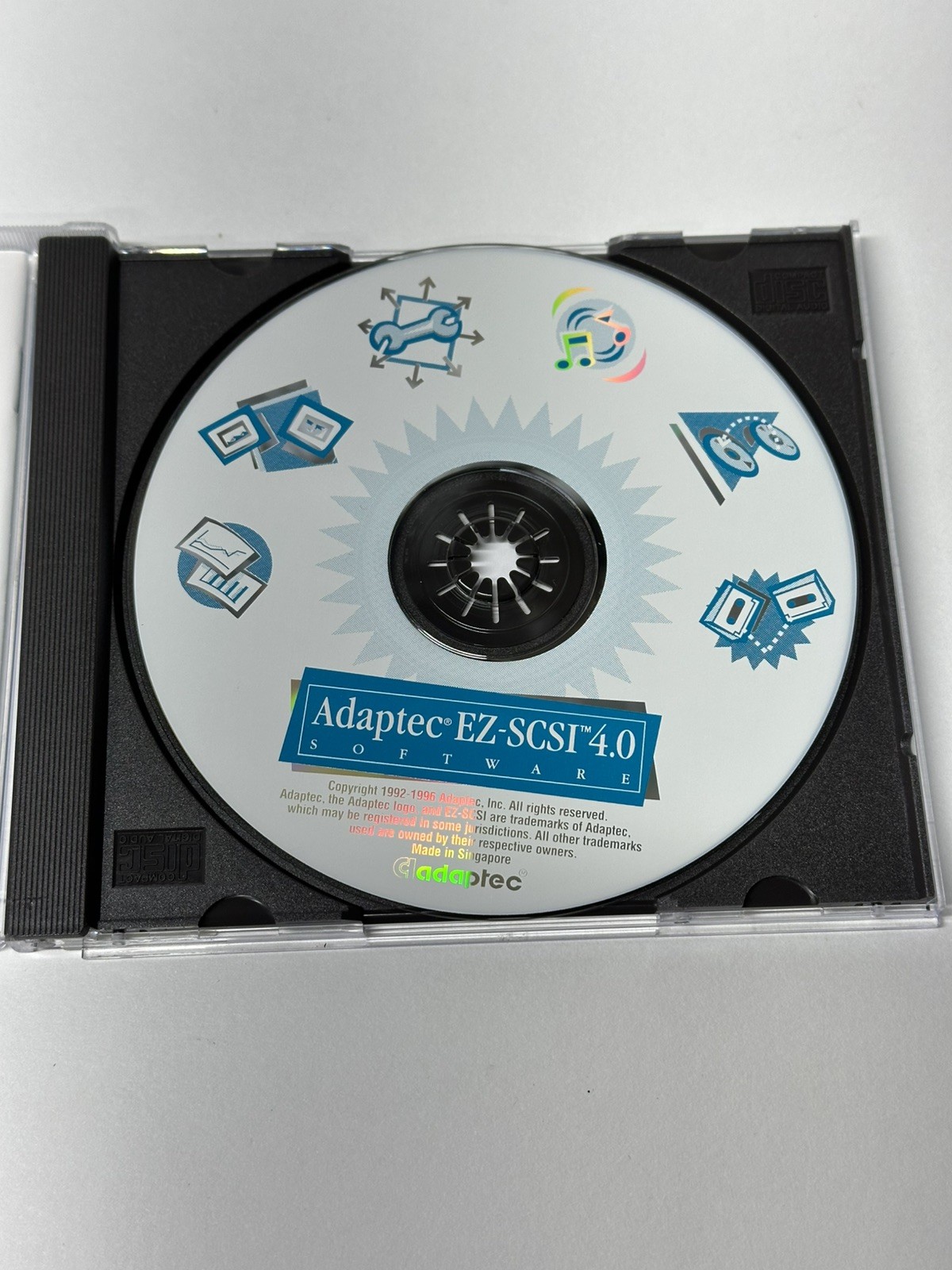 Lot Of (2) Adaptec EZ-SCSI 4.0 Deluxe Edition CD-ROM Software