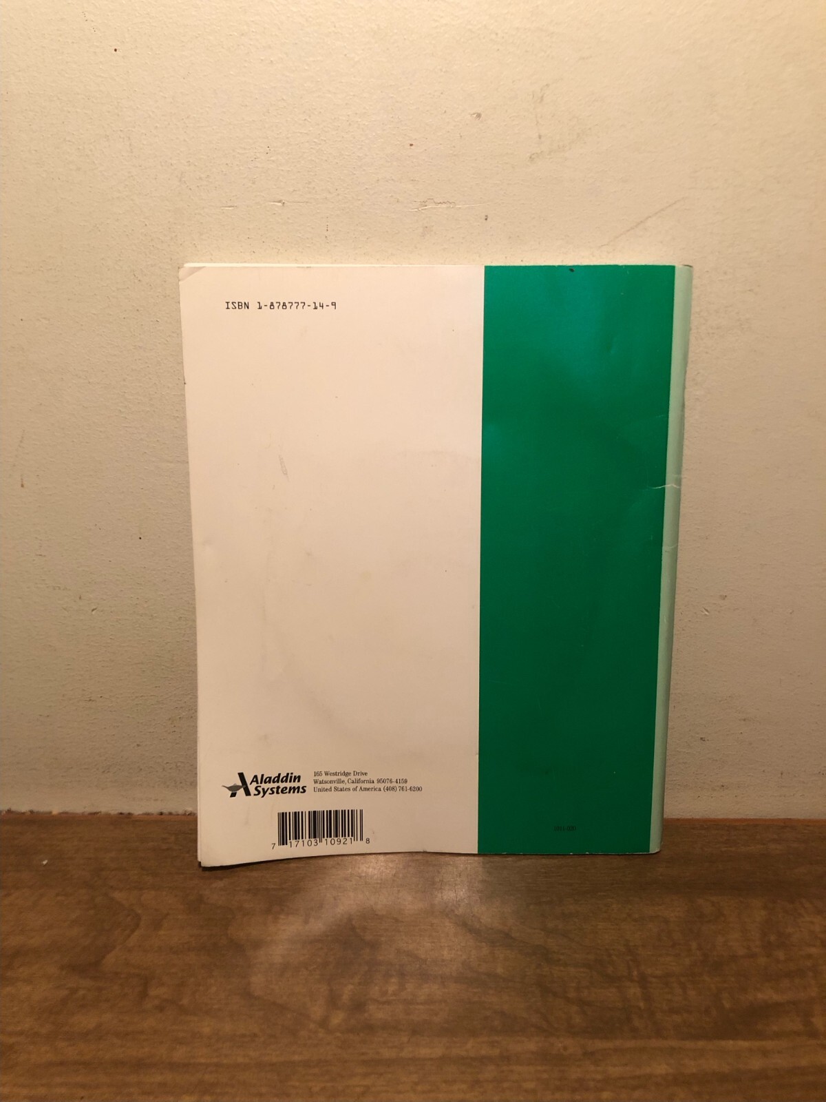 Aladdin Spring Cleaning 2.0 – 1997 Macintosh CD & Manual – System 7