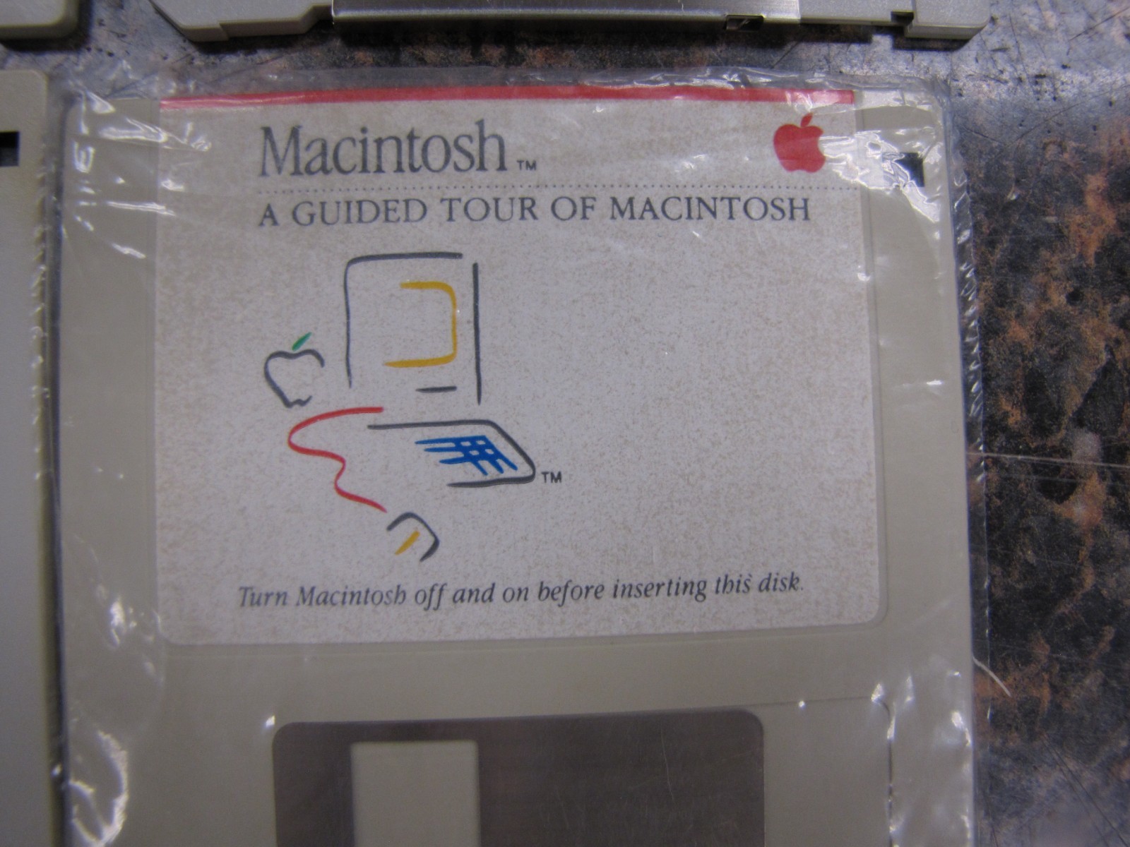 (10) Apple Macintosh Guided Tour, Fonts, Tidbits, StyleWriter II – 3.5″ Disks