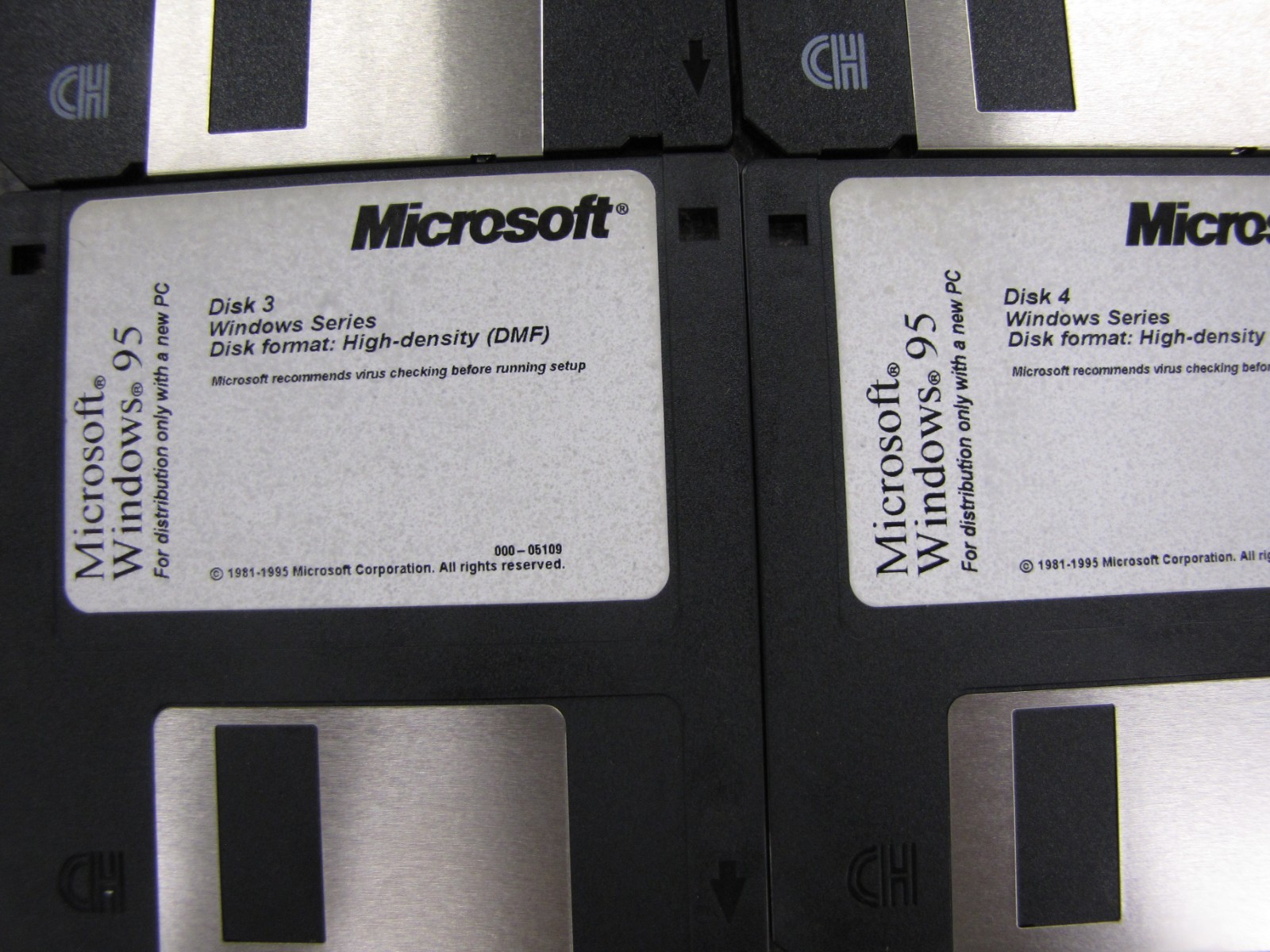 Set of (6) Microsoft Windows 95 Install High Density Disks 1991-1995 -MR22