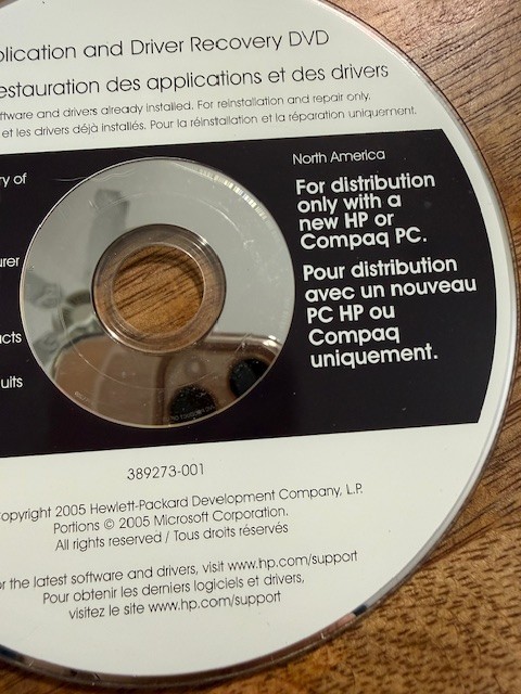 HP PC Hewlett Packard Application Driver Recovery DVD 2005 389273-001 Disc