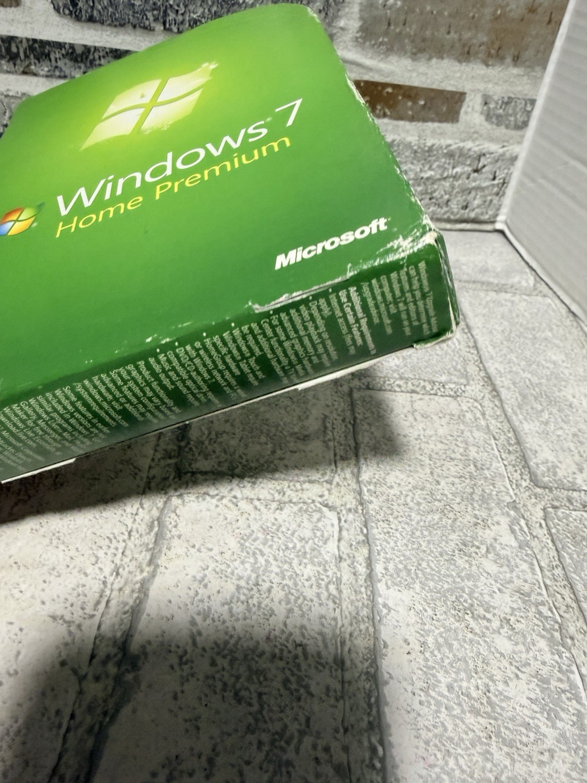 Microsoft Windows 7 Home Premium 32 Bit Only DVD w/License Key-