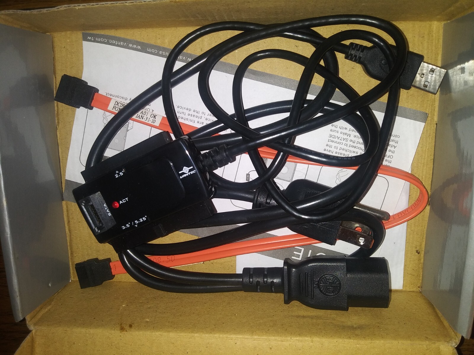 Assortment Computer Things – Roxio Software, Gauntlet2, Cables, Adapters