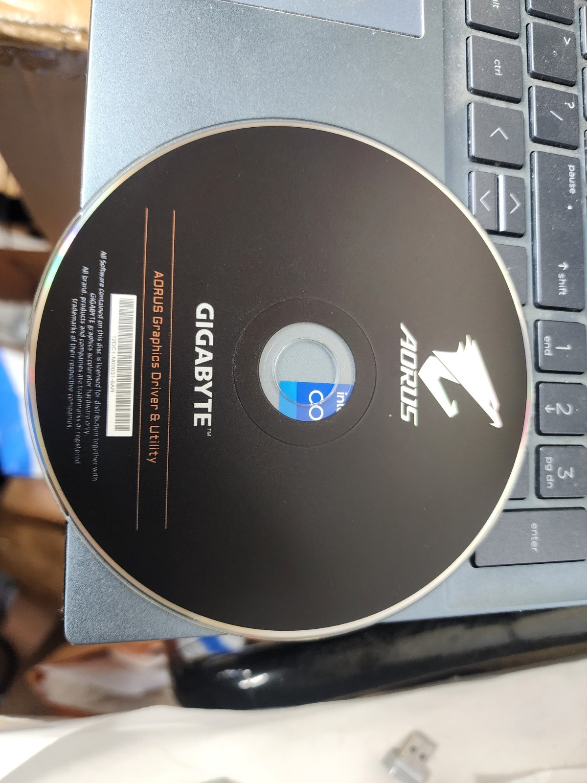 Gigabyte AORUS Graphics Driver & Utility Disc Installation