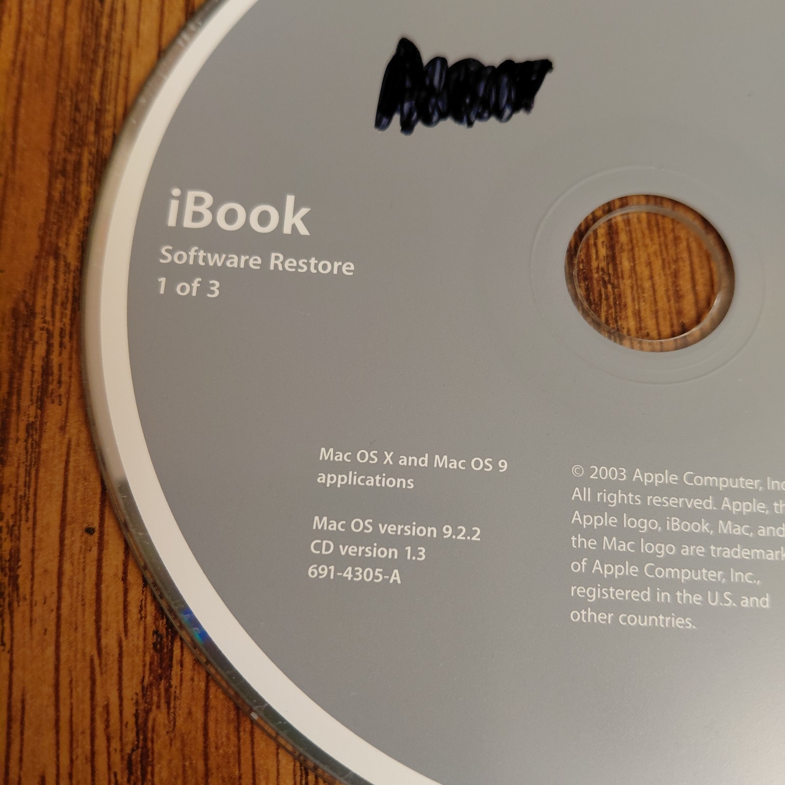 2003 Macintosh Mac iBook Disc v1.3 Software Restore For Mac OS X 9 9.2.2 3 CDs