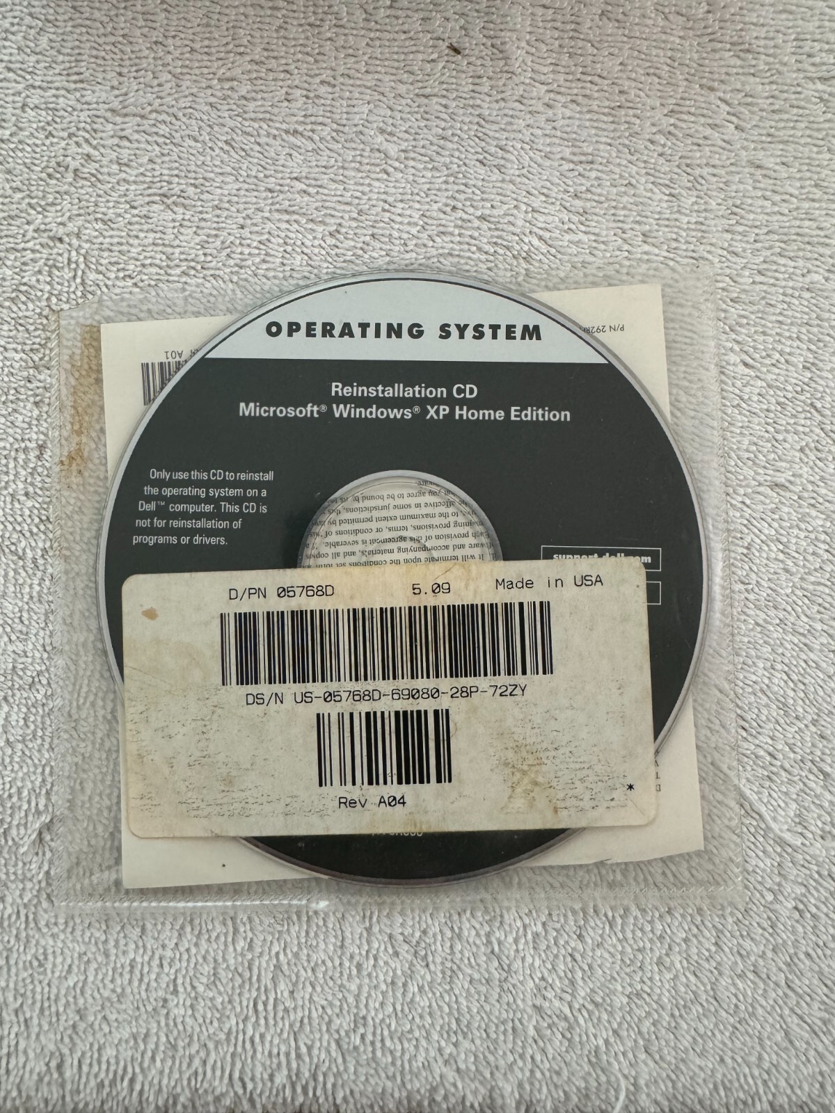 Dell Reinstallation CD Microsoft Windows XP Home Edition – NO PRODUCT KEY!!