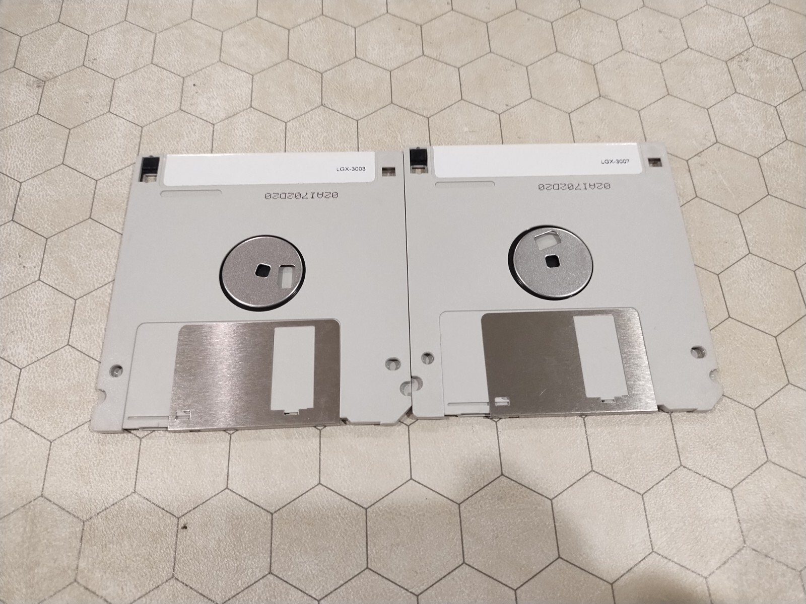 Apple Macintosh System Update 3.0, 7.1 Printing, 3.5″ floppy disks, tested