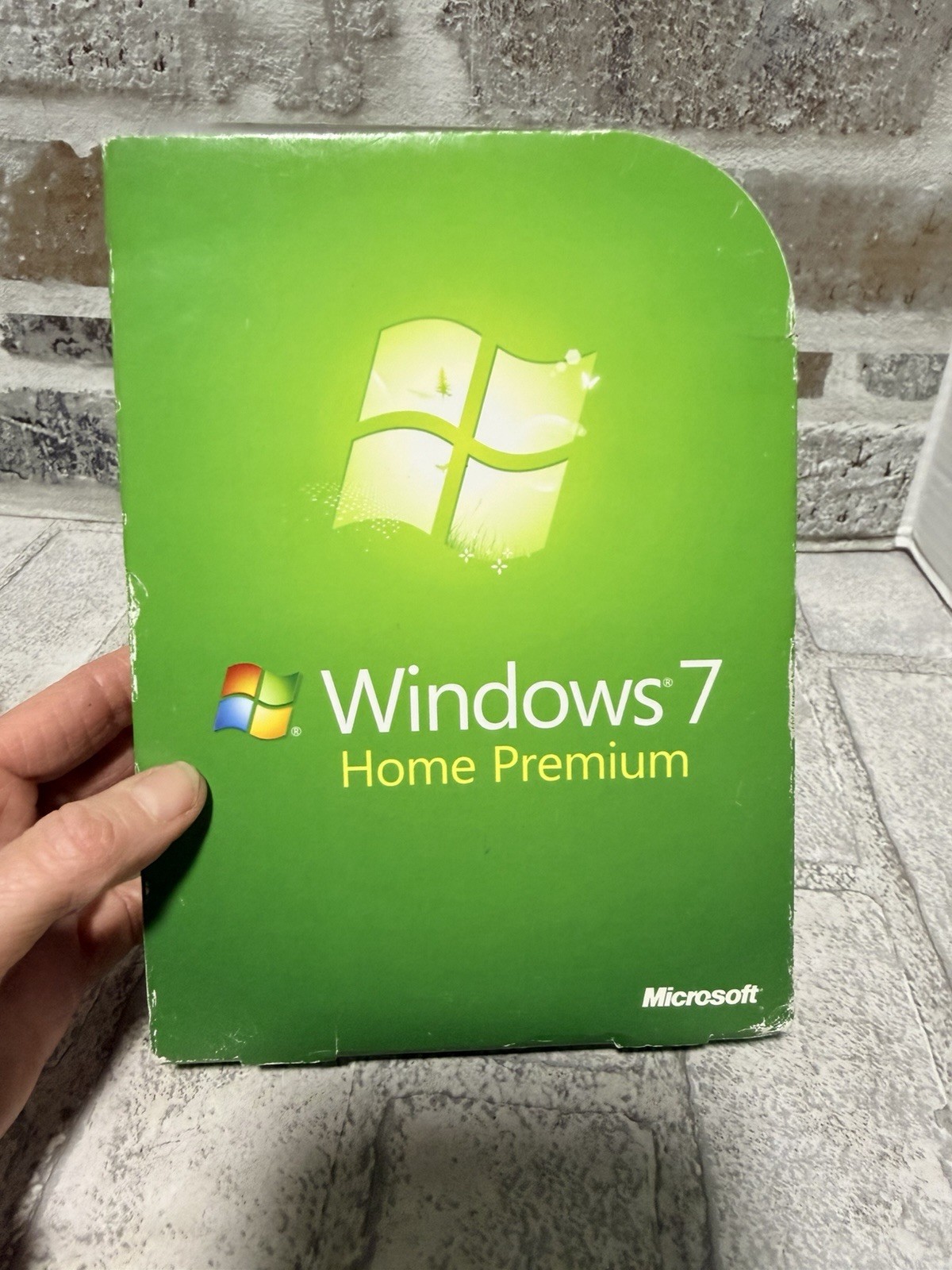 Microsoft Windows 7 Home Premium 32 Bit Only DVD w/License Key-