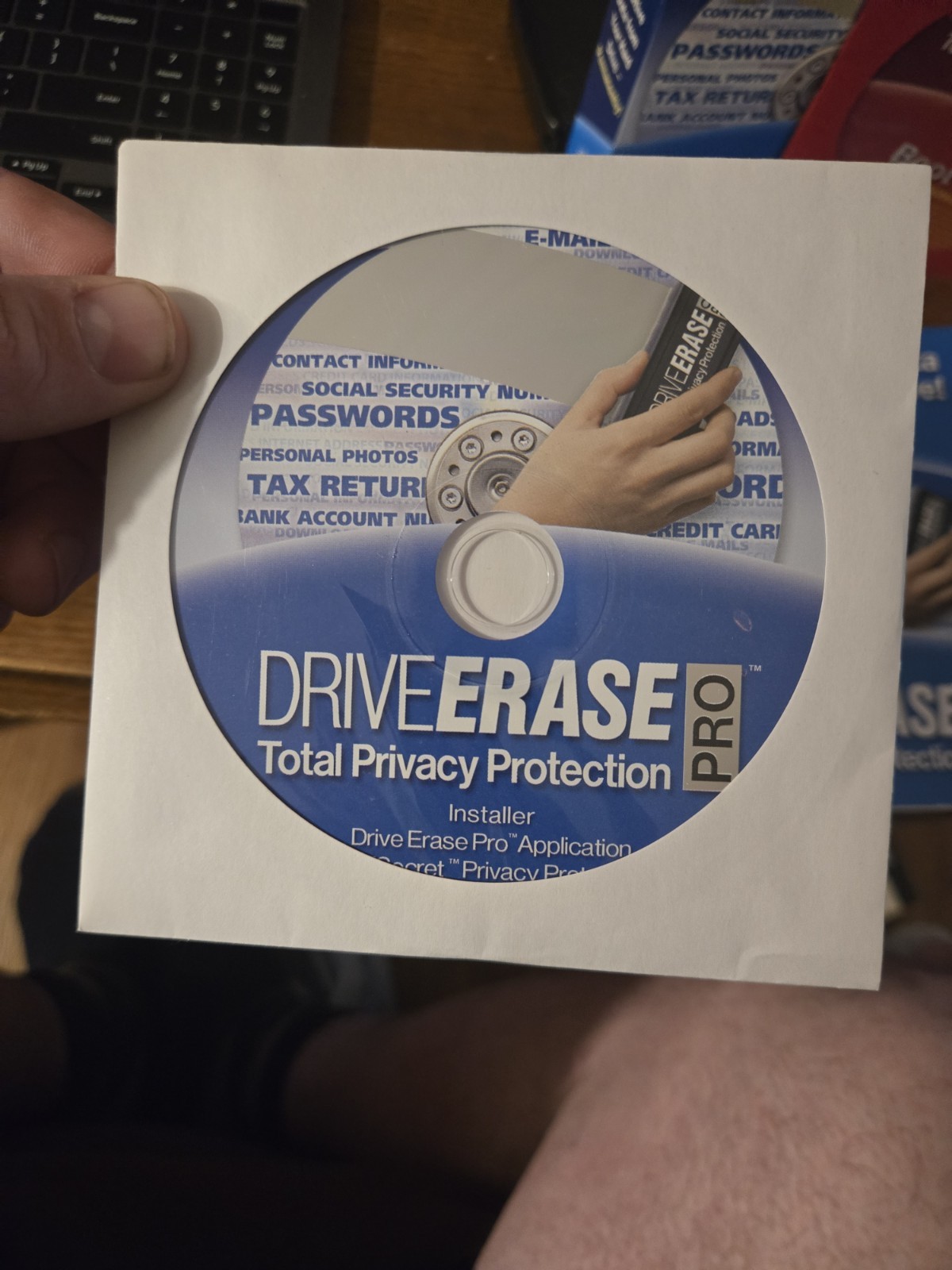 NOVA DriveErase Pro Total Privacy Protection Erase Hardrive Data Boot CD Windows