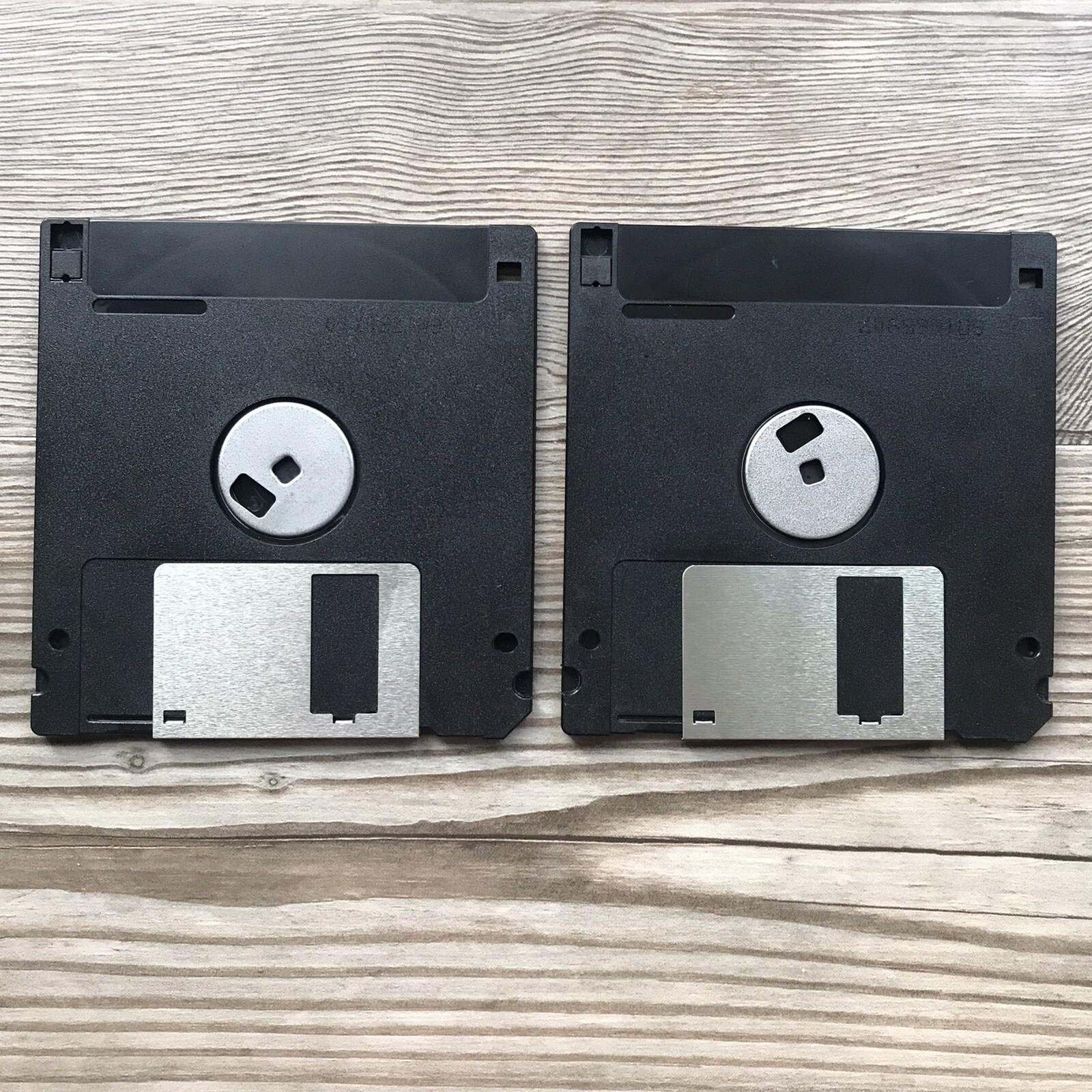 2 Dell English Diagnostic Version 1998 3.5″ floppy disks