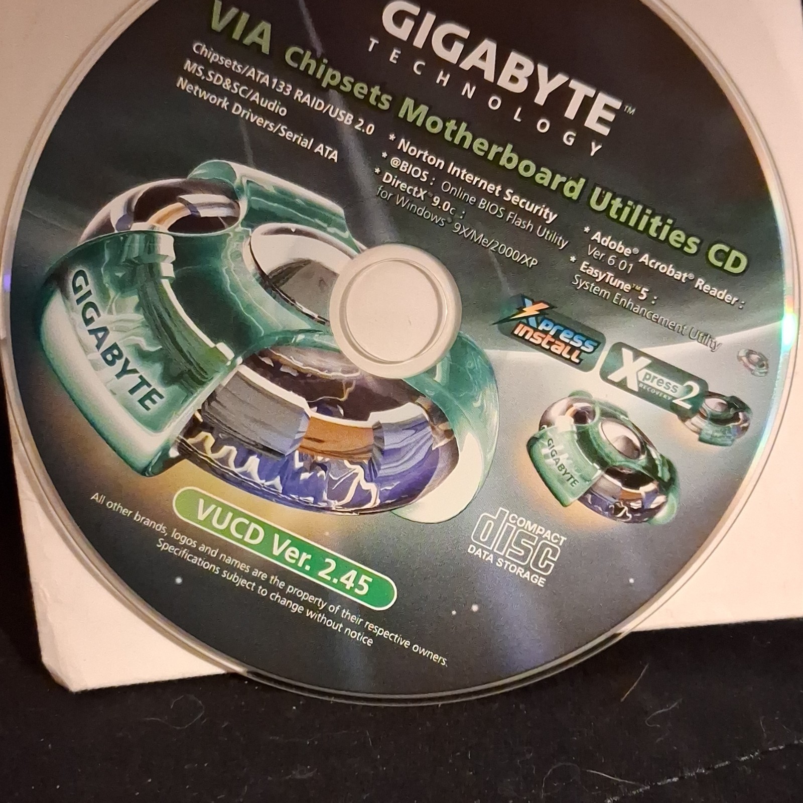GIGABYTE VIA Chipset Utilities CD VUCD Ver. 2.45 Windows 9x/ME/XP