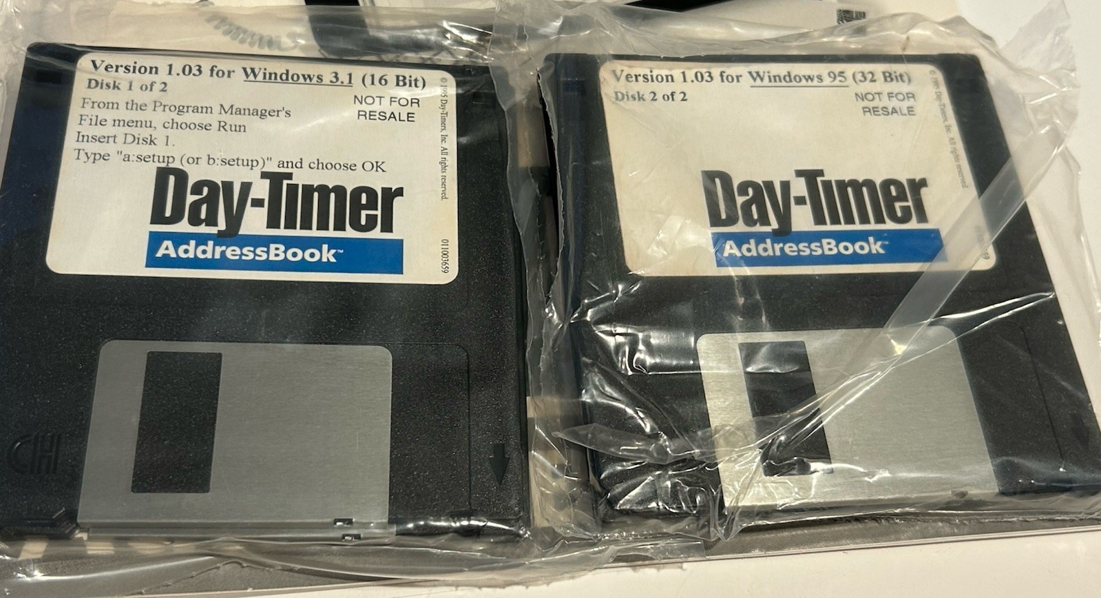 Vintage Day-Timer Organizer Address Book Windows 95 3.1 3.5 Floppy NEW Disk NOS