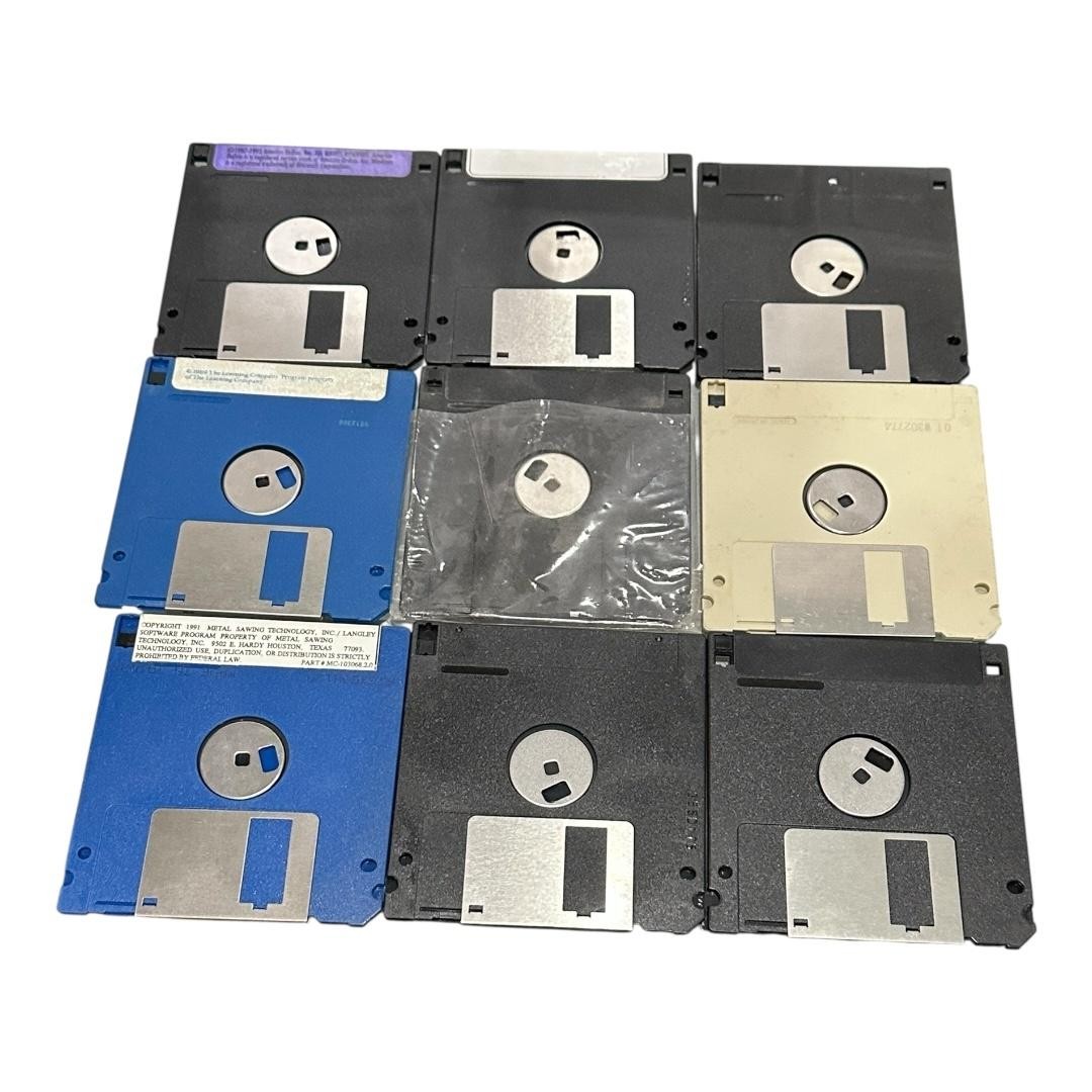Vintage Mixed Utility Software 3.5 Floppy Disk Lot DOS Win95 Win98 English
