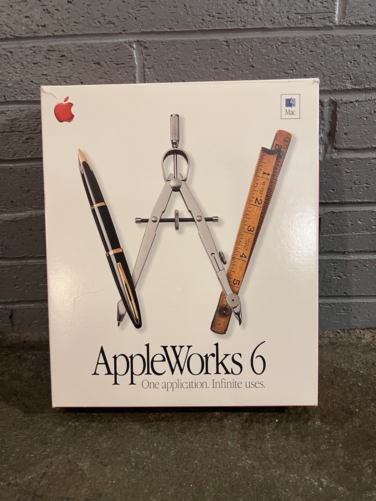2000 Macintosh AppleWorks 6 For Mac OS Version 6.0 Installation CD W/ Manuals