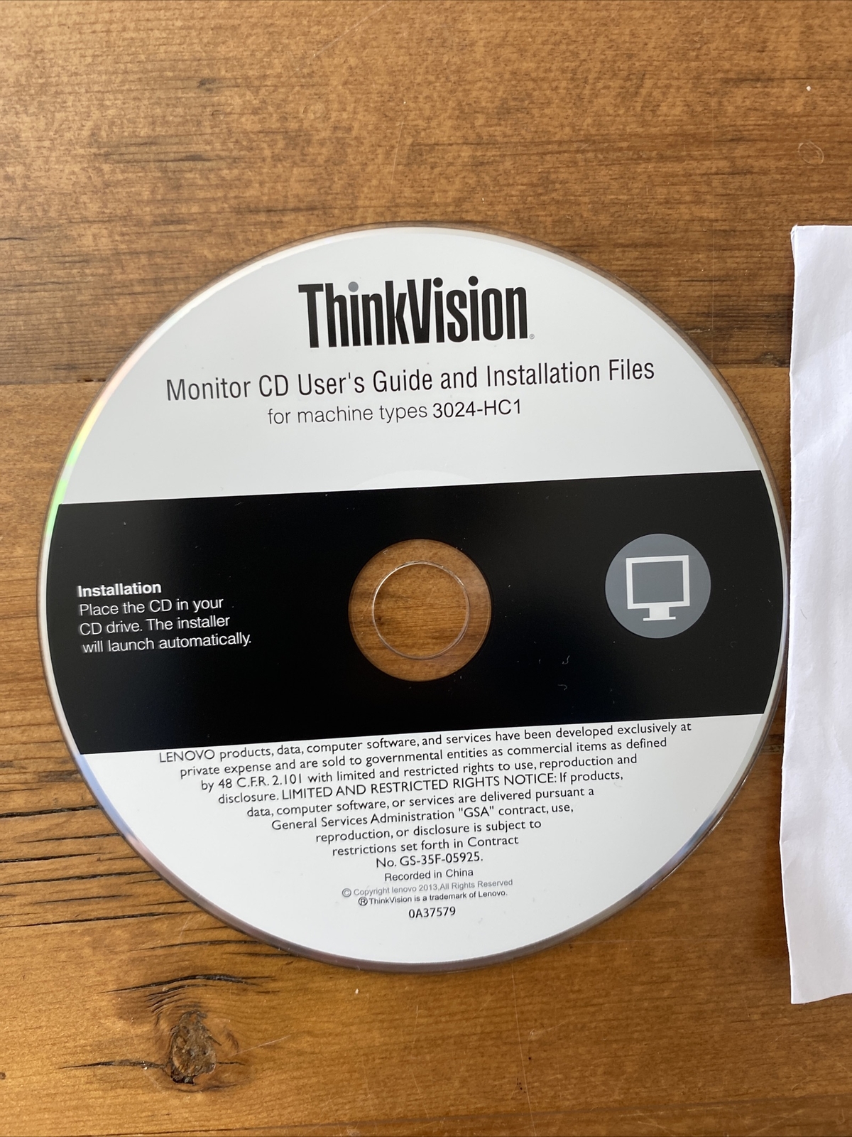 ThinkVision Lenovo Monitor CD User’s Guide and Installation Files for 3024-HC1
