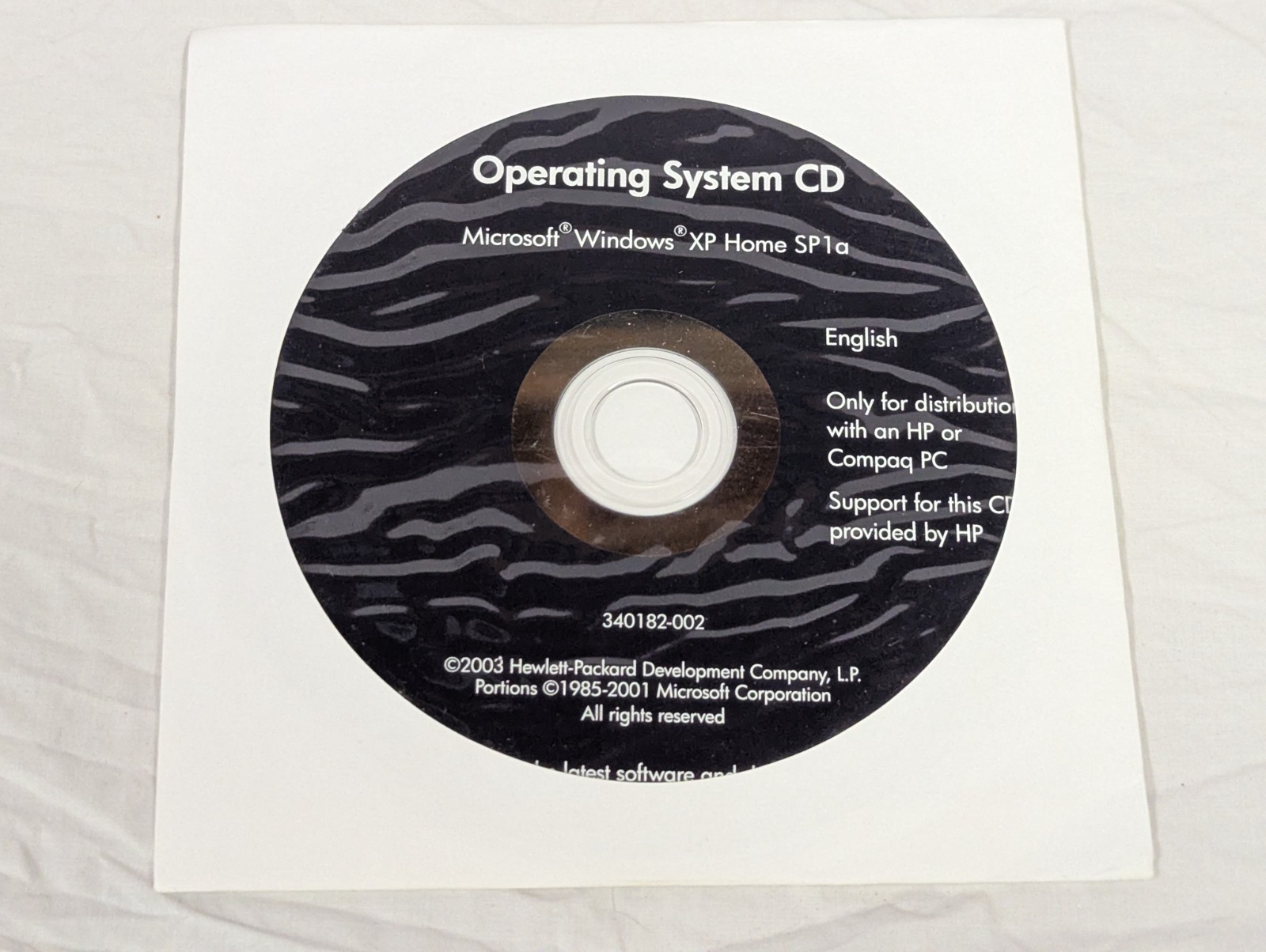 HP/Compaq OEM Microsoft Windows XP Home SP1a 32-bit Disk Only CD