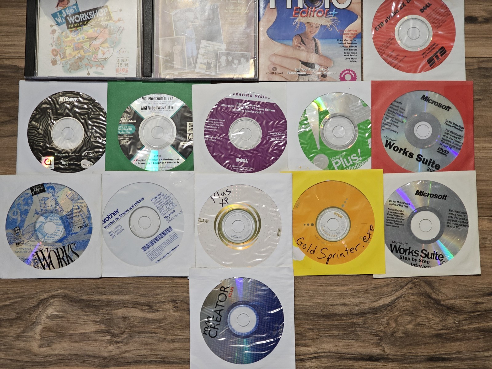 Lot of 27 program Installation, driver, software update CD-ROM discs