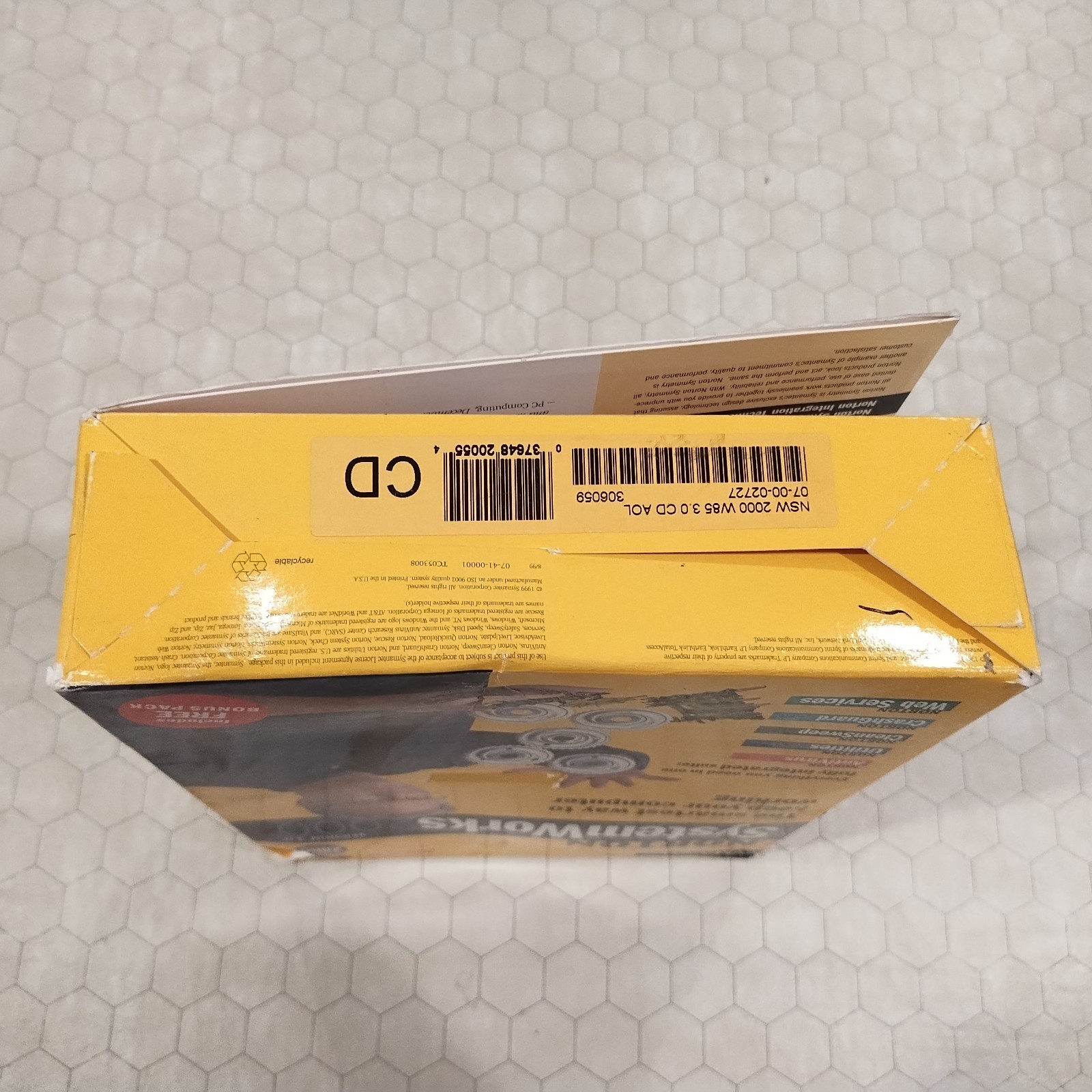 Norton SystemWorks 2000 Version 3.0, Symantec, Windows 95/98, 1999 3.5″ disks