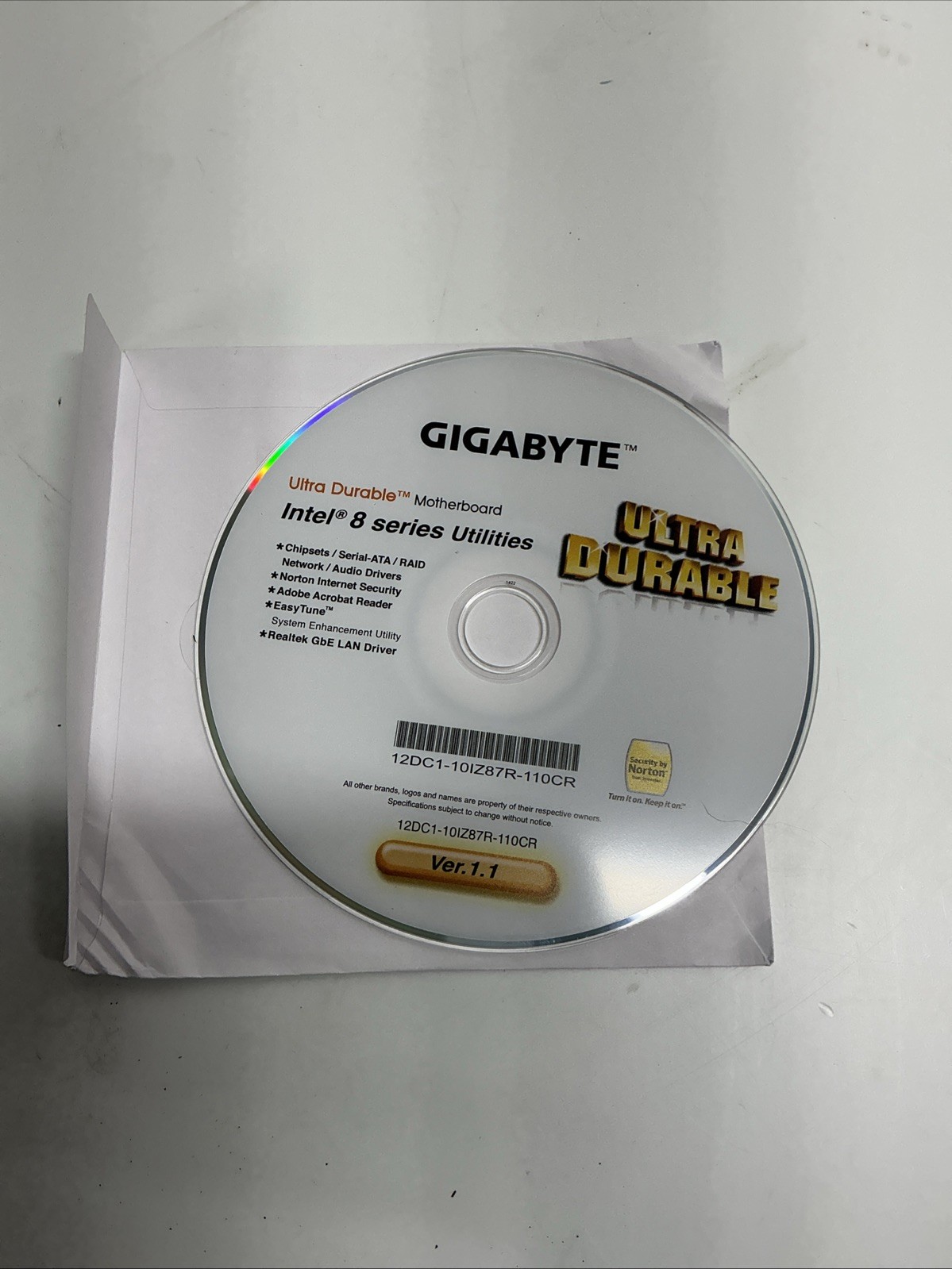 Gigabyte Ultra Durable Intel 8 Serie Motherboard Drivers Utilities CD-ROM AA-941