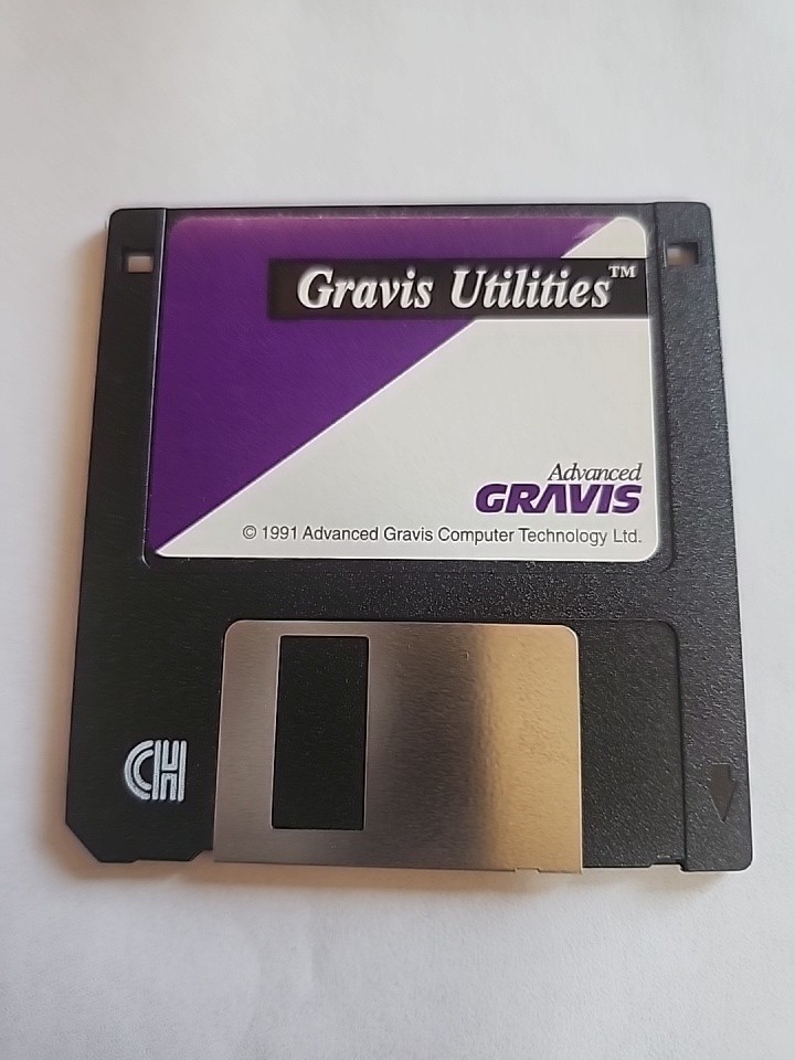 Gravis Utilities 3.5″ Floppy Disk 1991 Software Tool for PC – Vintage