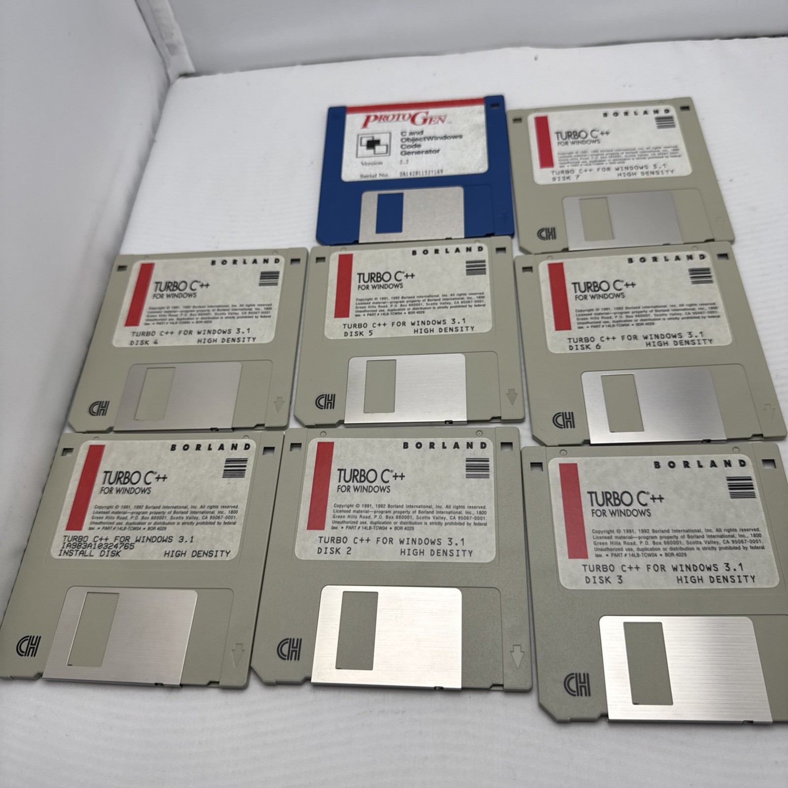 Borland Turbo C++ Suite (CD-ROM, 3.5″, Windows 4.5, DOS 3.0) Media