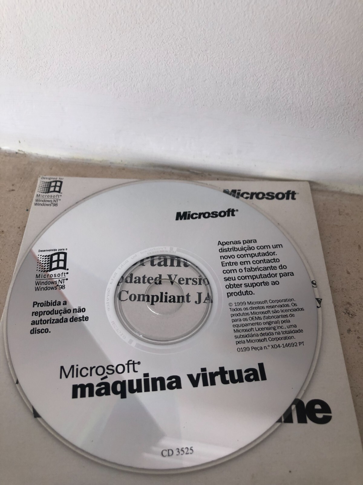 Vintage CD Software Microsoft Virtual Machine 1999 Portugal edition Rare NT/98