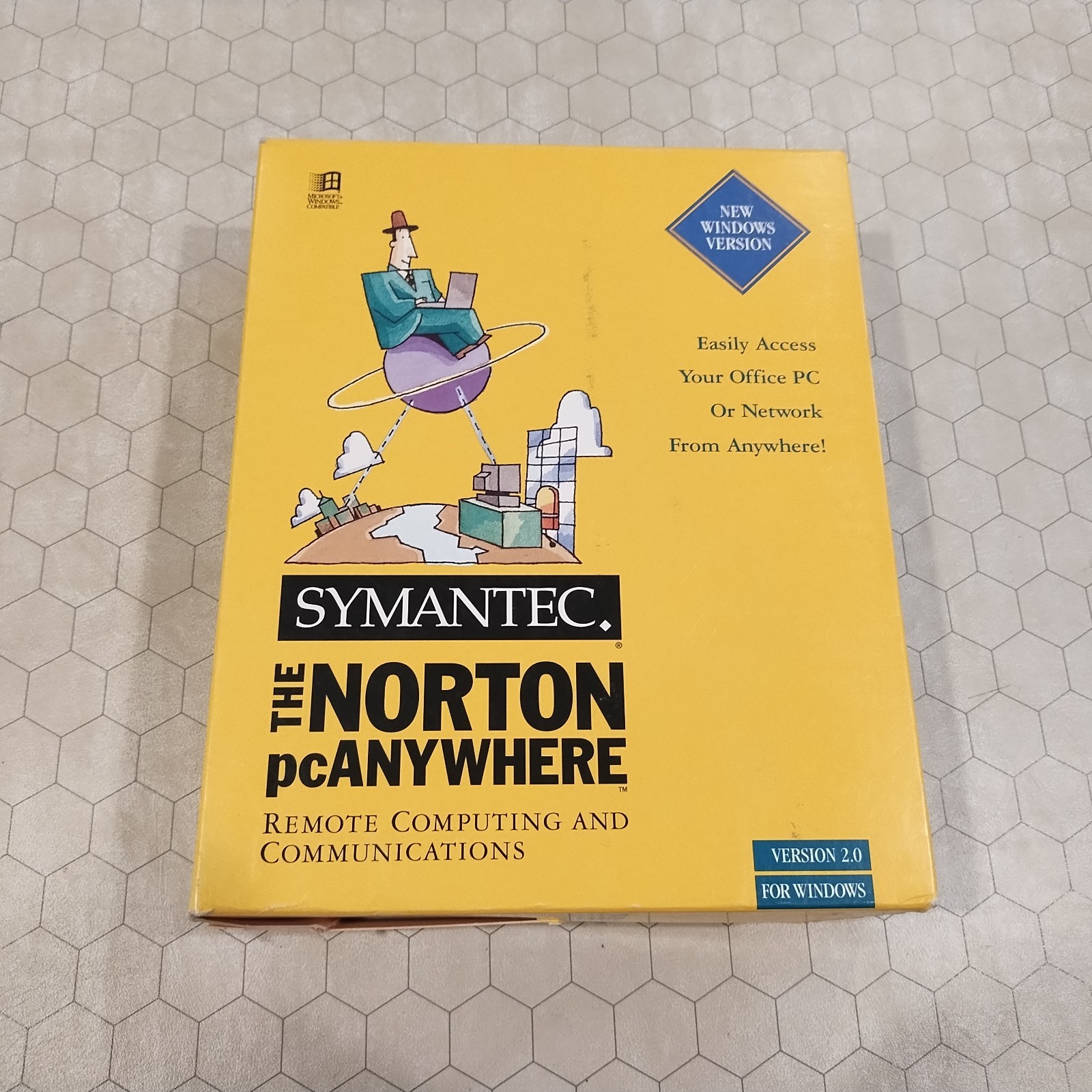 The Norton pcAnywhere Version 2.0, Windows, Symantec, IBM/PC, 3.5″ disks, 1994