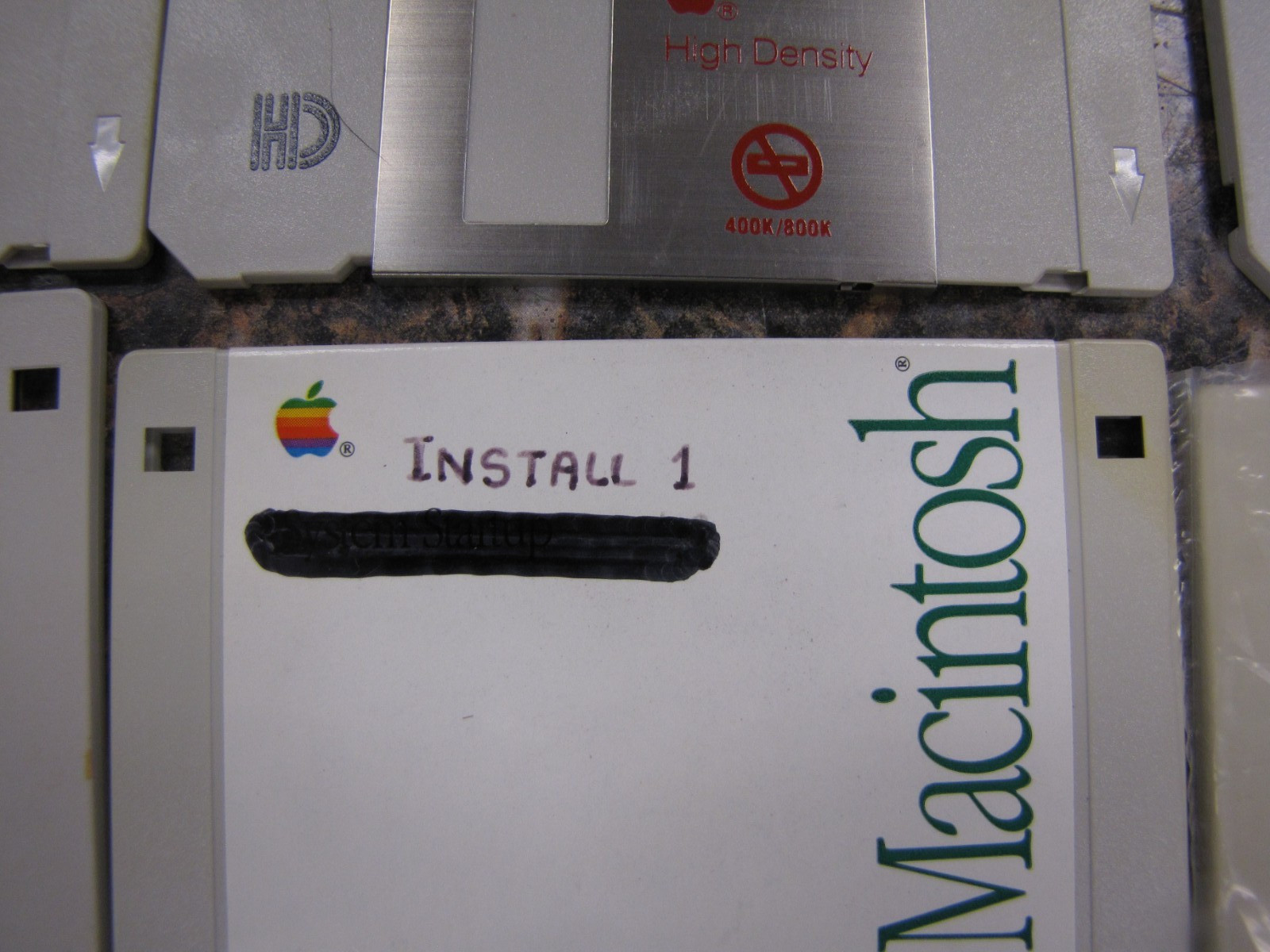 (10) Apple Macintosh Guided Tour, Fonts, Tidbits, StyleWriter II – 3.5″ Disks
