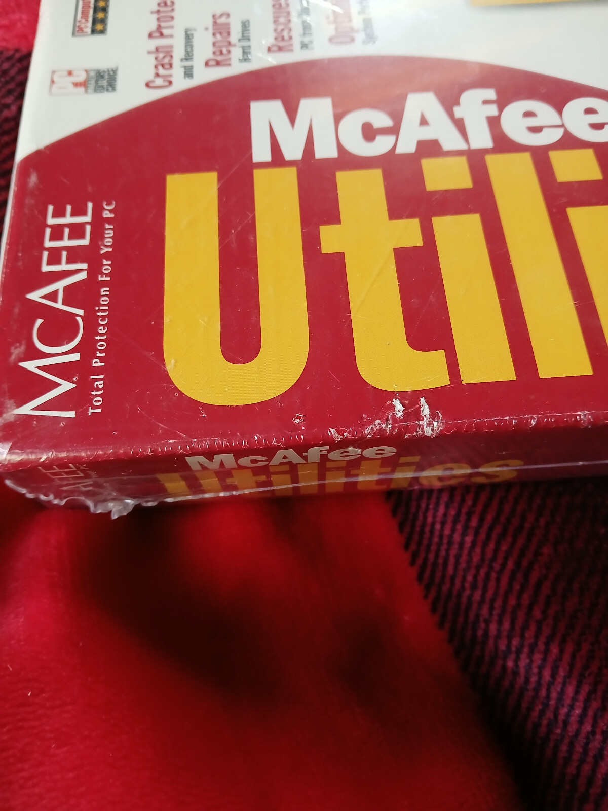 McAfee Utilities Nuts & Bolts Factory Sealed for Windows 95/98 NEW!