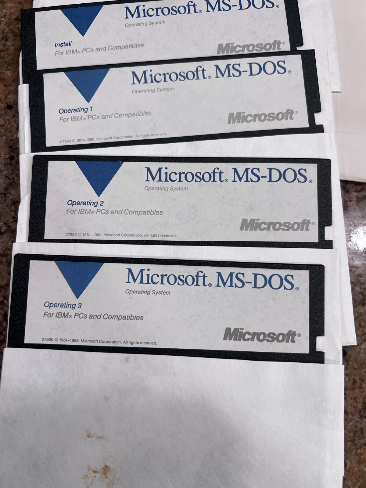1988 Microsoft 4.01 MS-DOS Operating System (6) 5.25″ Floppy Disk Set
