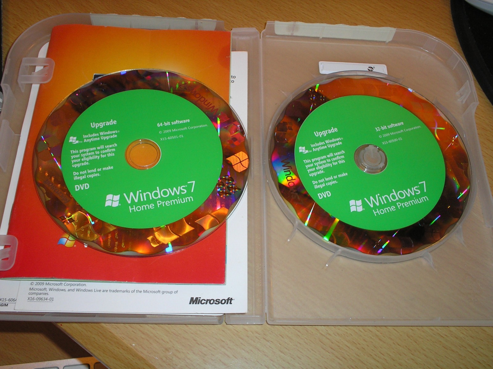 Microsoft Windows 7 Home Premium Upgrade 32 Bit and 64 Bit DVD MS WIN