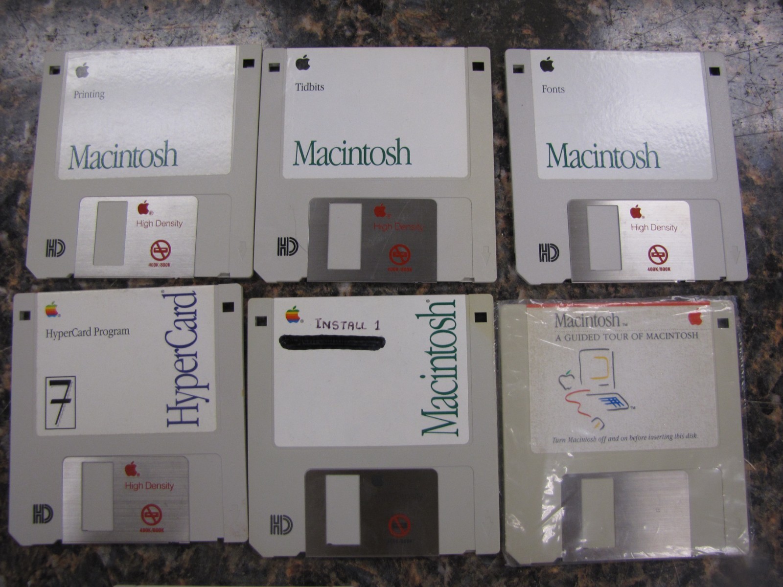 (10) Apple Macintosh Guided Tour, Fonts, Tidbits, StyleWriter II – 3.5″ Disks