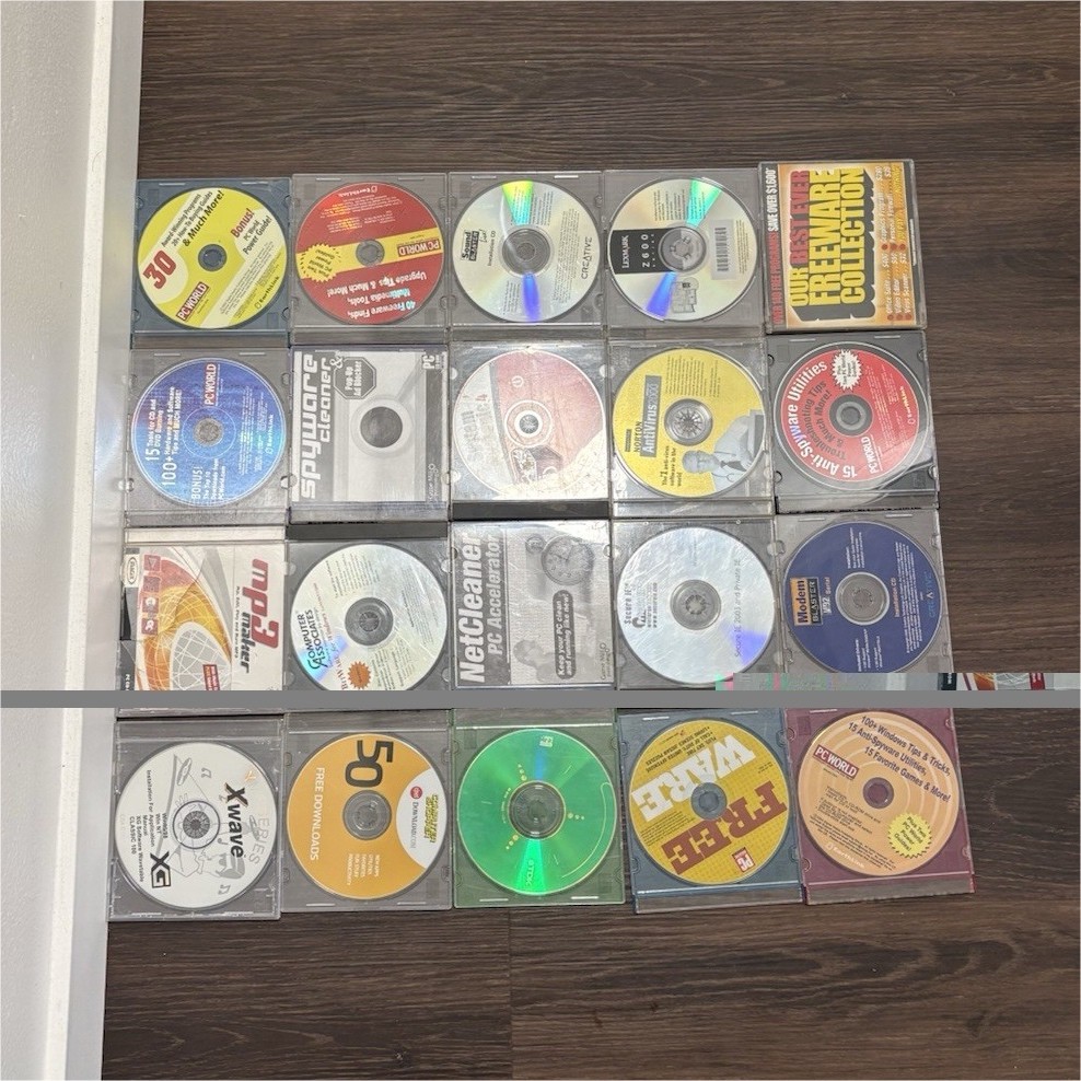 PC World Utility Software CDs Lot of 34 Freeware Windows English CD Format