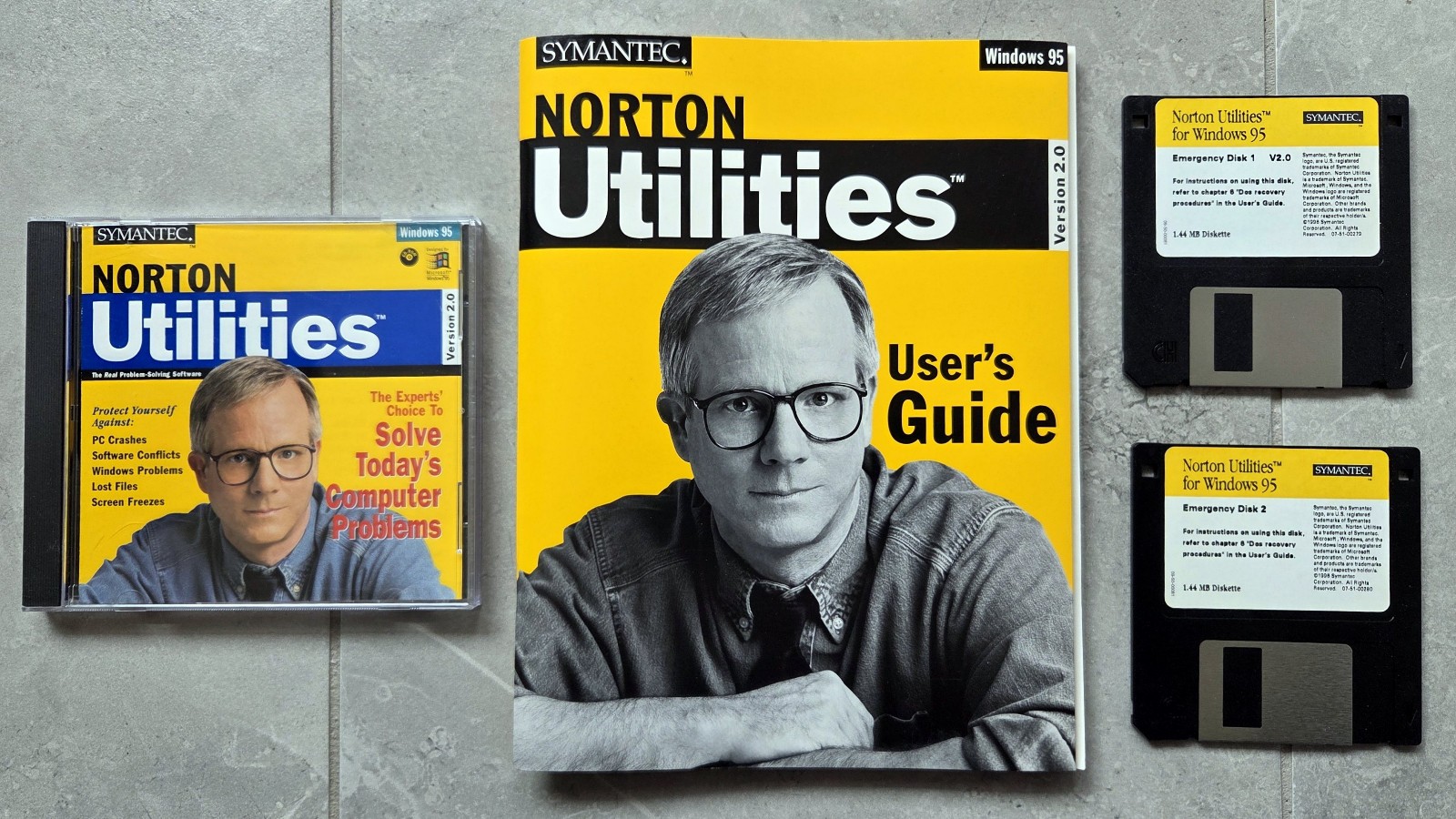 SYMANTEC Norton Utilities Version 2.0, For Windows 95, CD, 2 Disks, Guide & Box