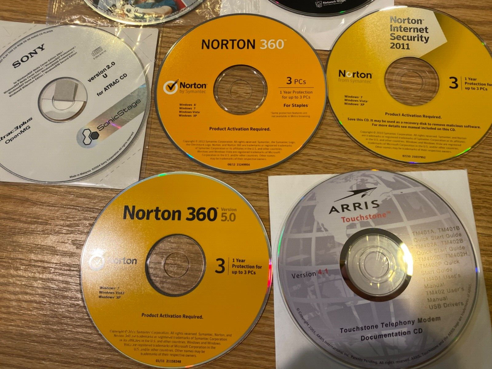 Vintage DVD CD Lot Of 7 Sony, Norton 360, Arris Touchstone, AOL Upper Deck Post