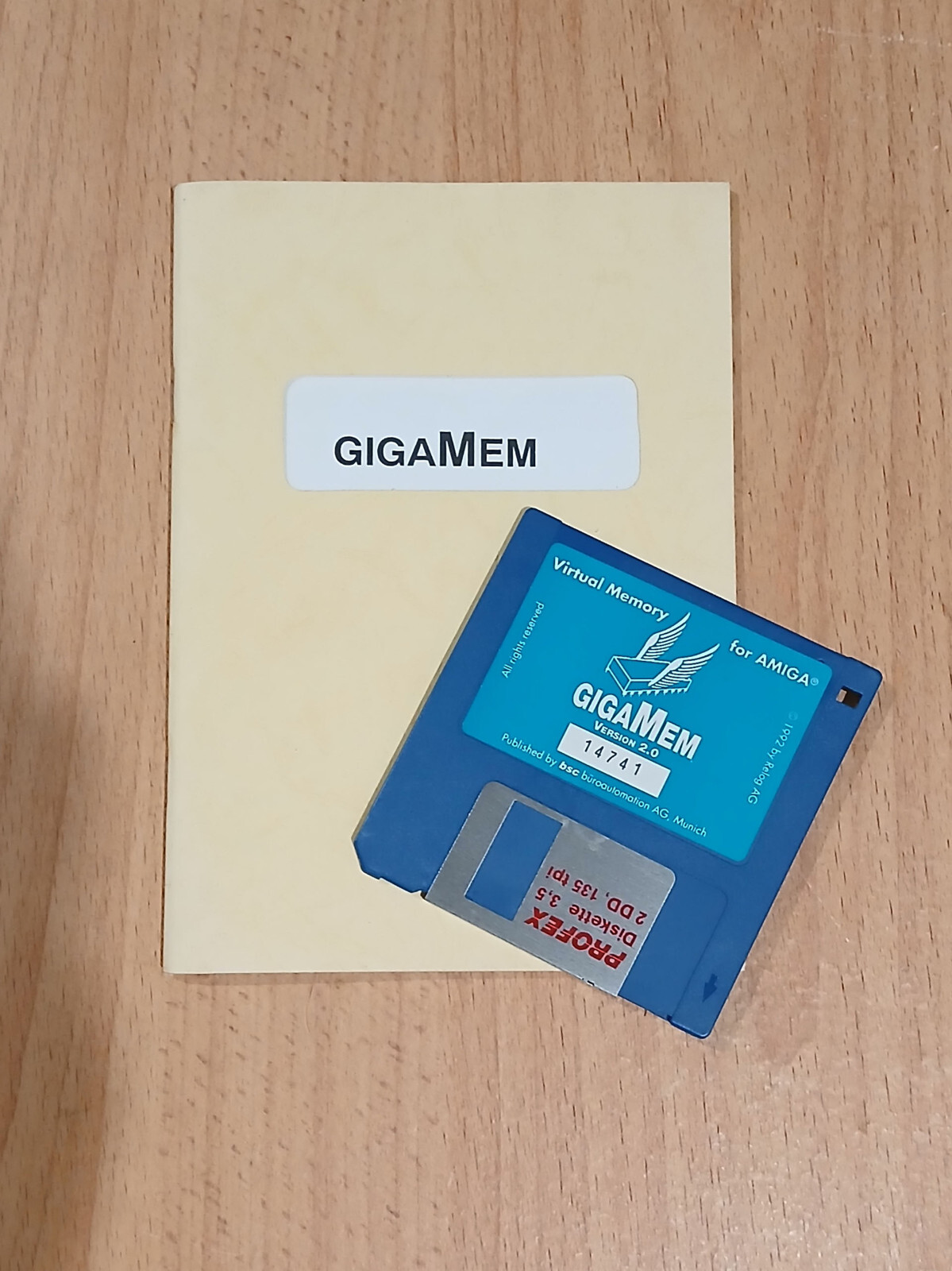 GigaMem for Commodore Amiga – Original Floppy Disk & Manual