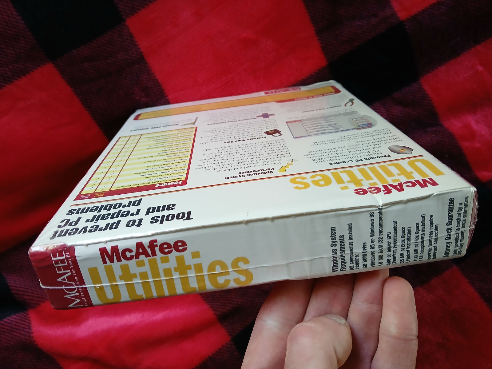 McAfee Utilities Nuts & Bolts Factory Sealed for Windows 95/98 NEW!