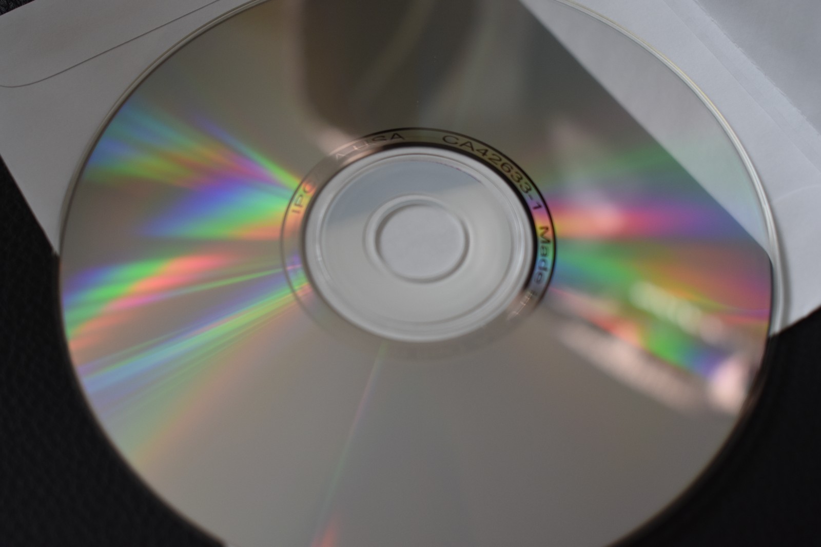 DELL Online Documentation V2.0.1 PN: 6E258 Rev. 01 July 2001