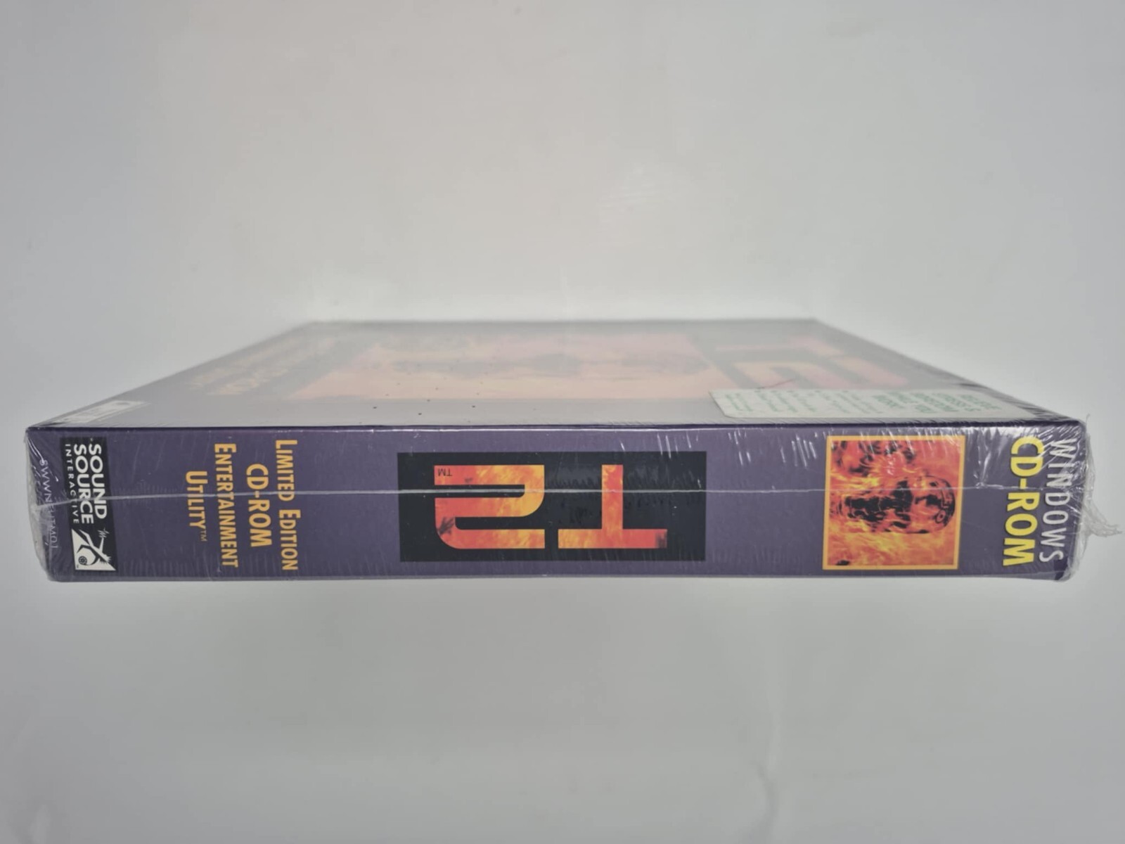 Terminator 2 T2 Limited Edition CD-ROM Entertainment Utility Big Box Win 3.1 95