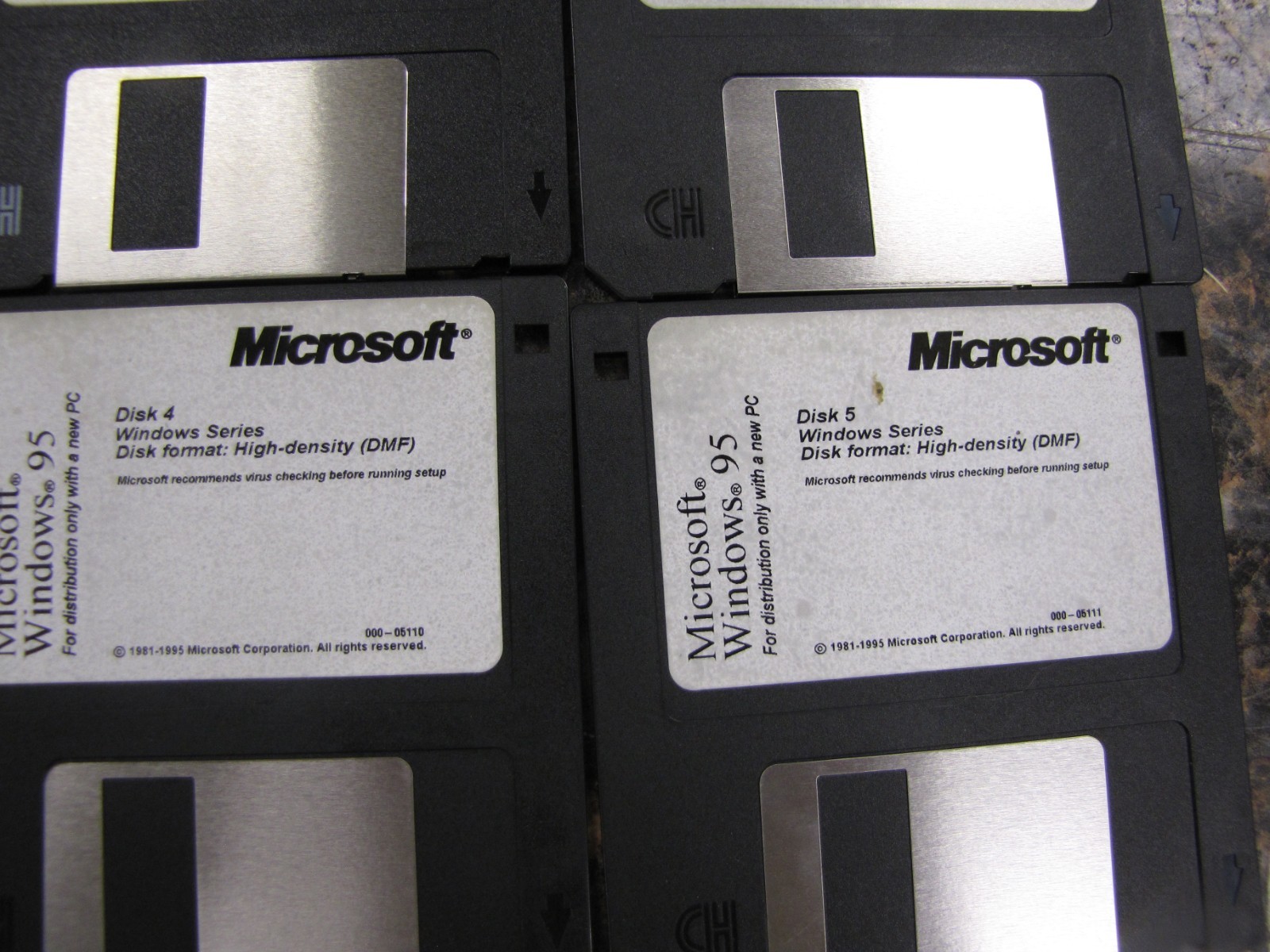 Set of (6) Microsoft Windows 95 Install High Density Disks 1991-1995 -MR22