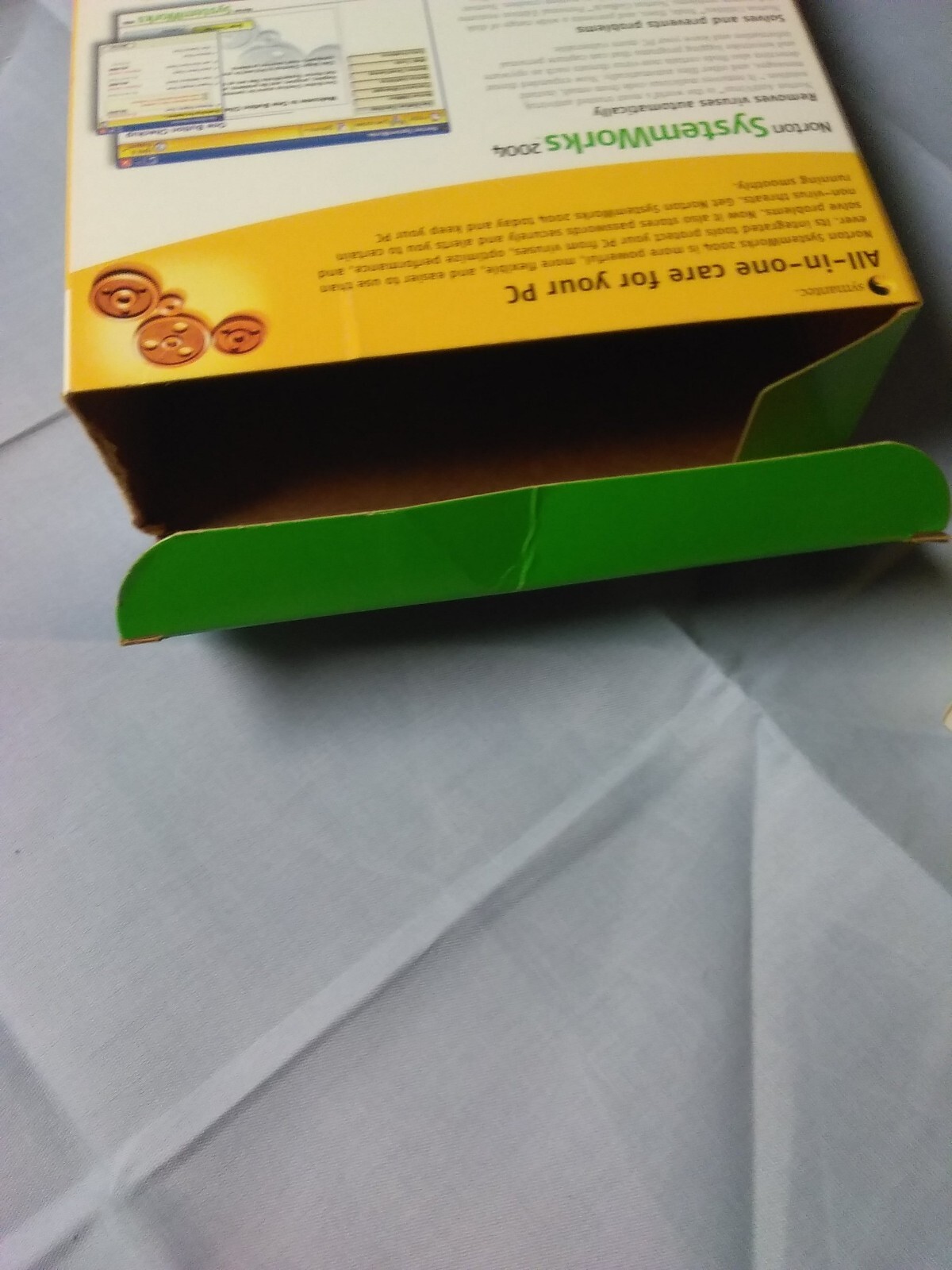 Symantec Norton SystemWorks 2004 Key – Disc User’s Guide Original Box – Windows